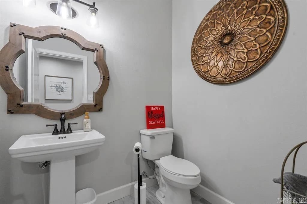 Property at 164  Windsong bay - Image 34