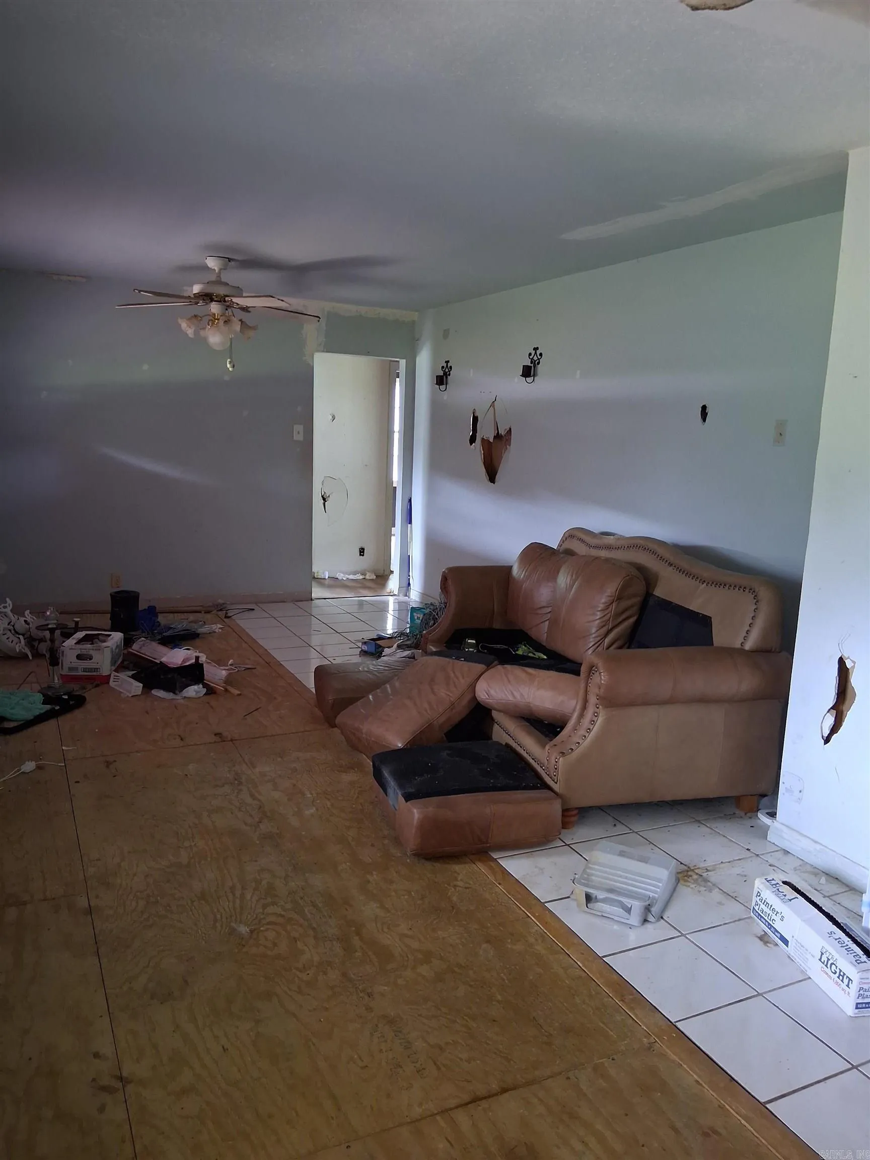Property at 2373 N Hwy 7 - Image 9
