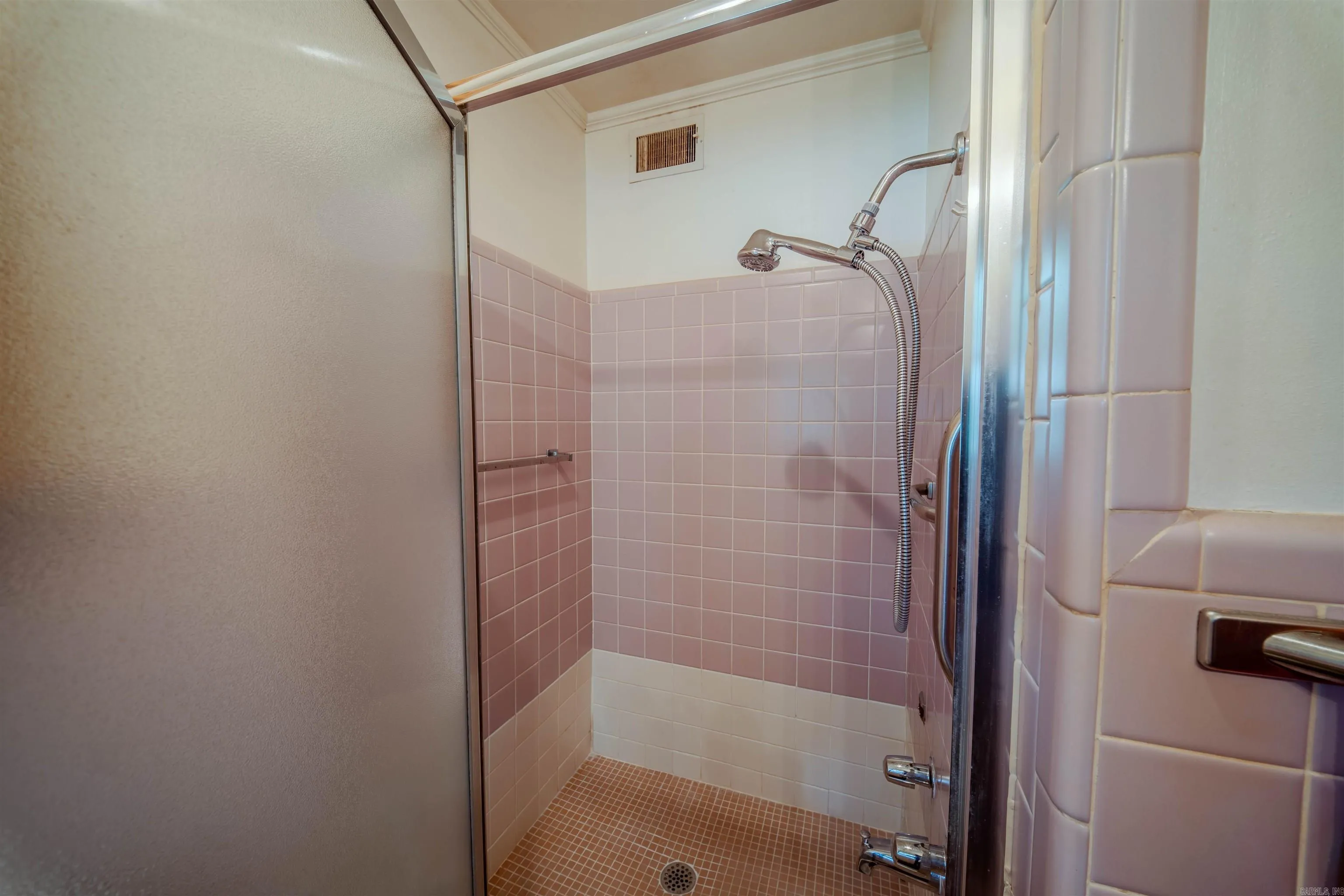 Property at 1173  Gordon - Image 24