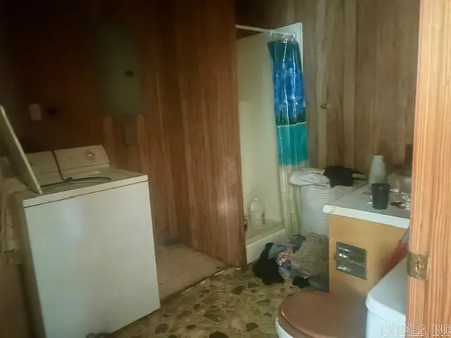 Property at 506 E Webb - Image 7