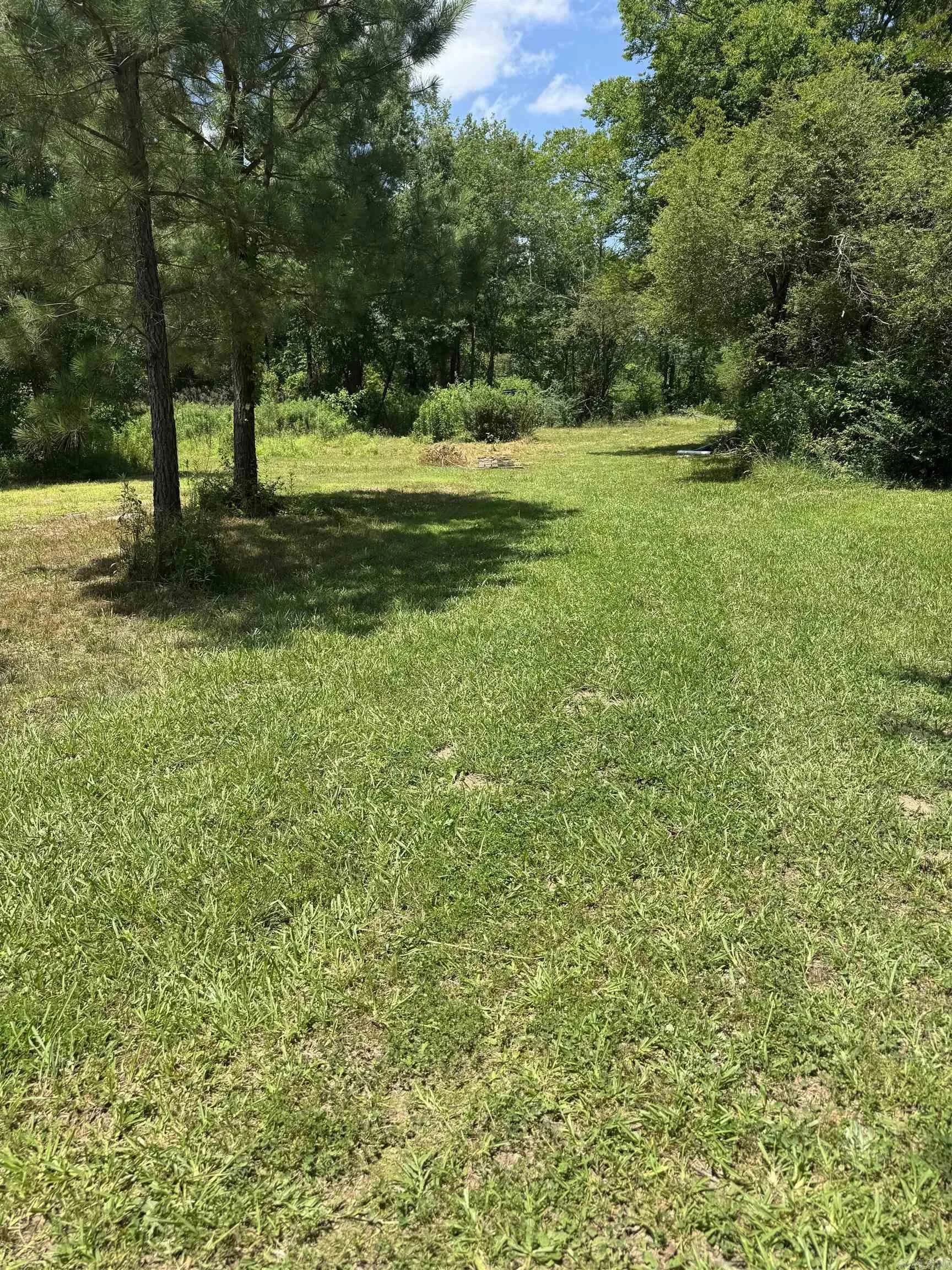 Property at 116  Grayson - Image 13