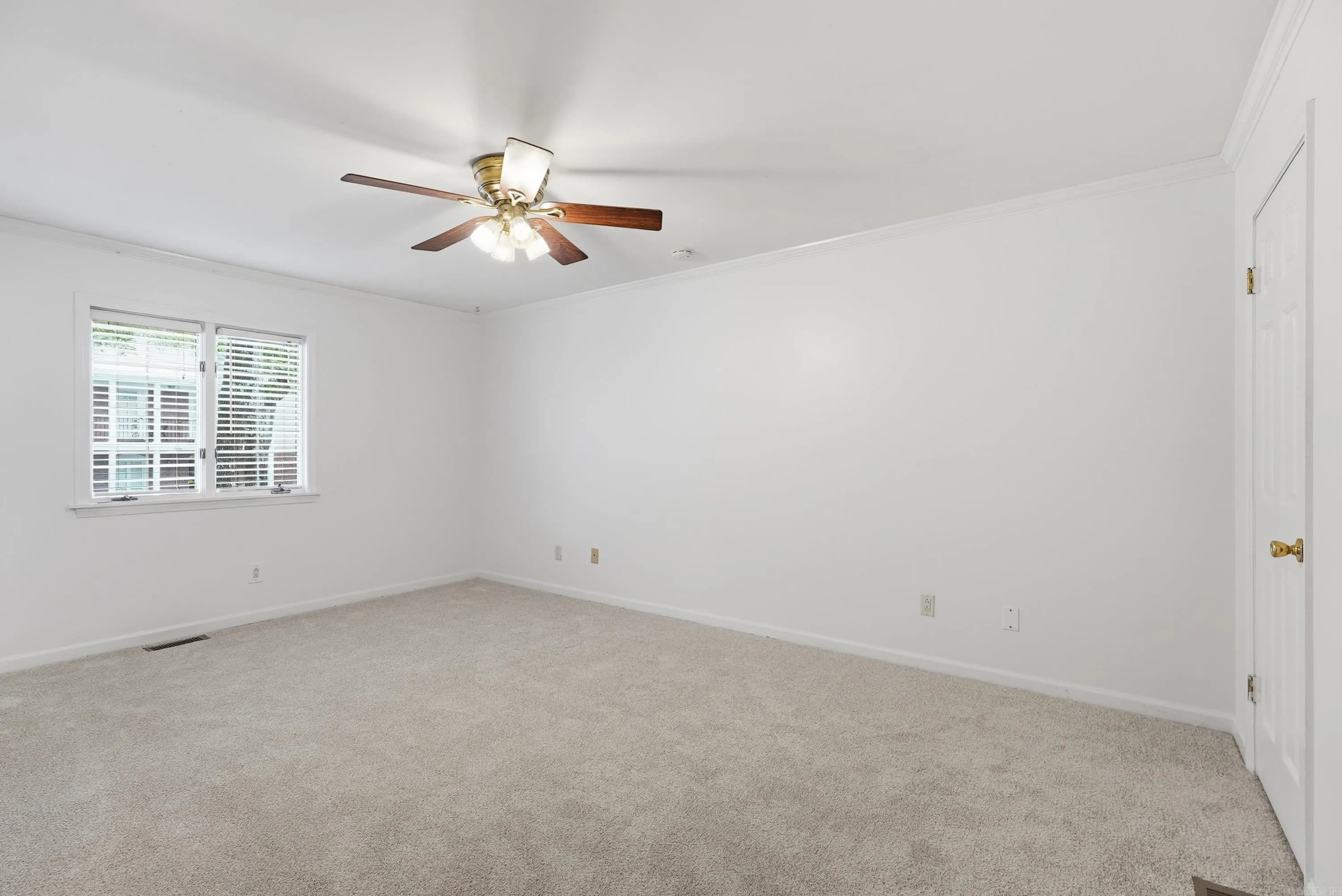 Property at 86  Kingsbridge way - Image 19