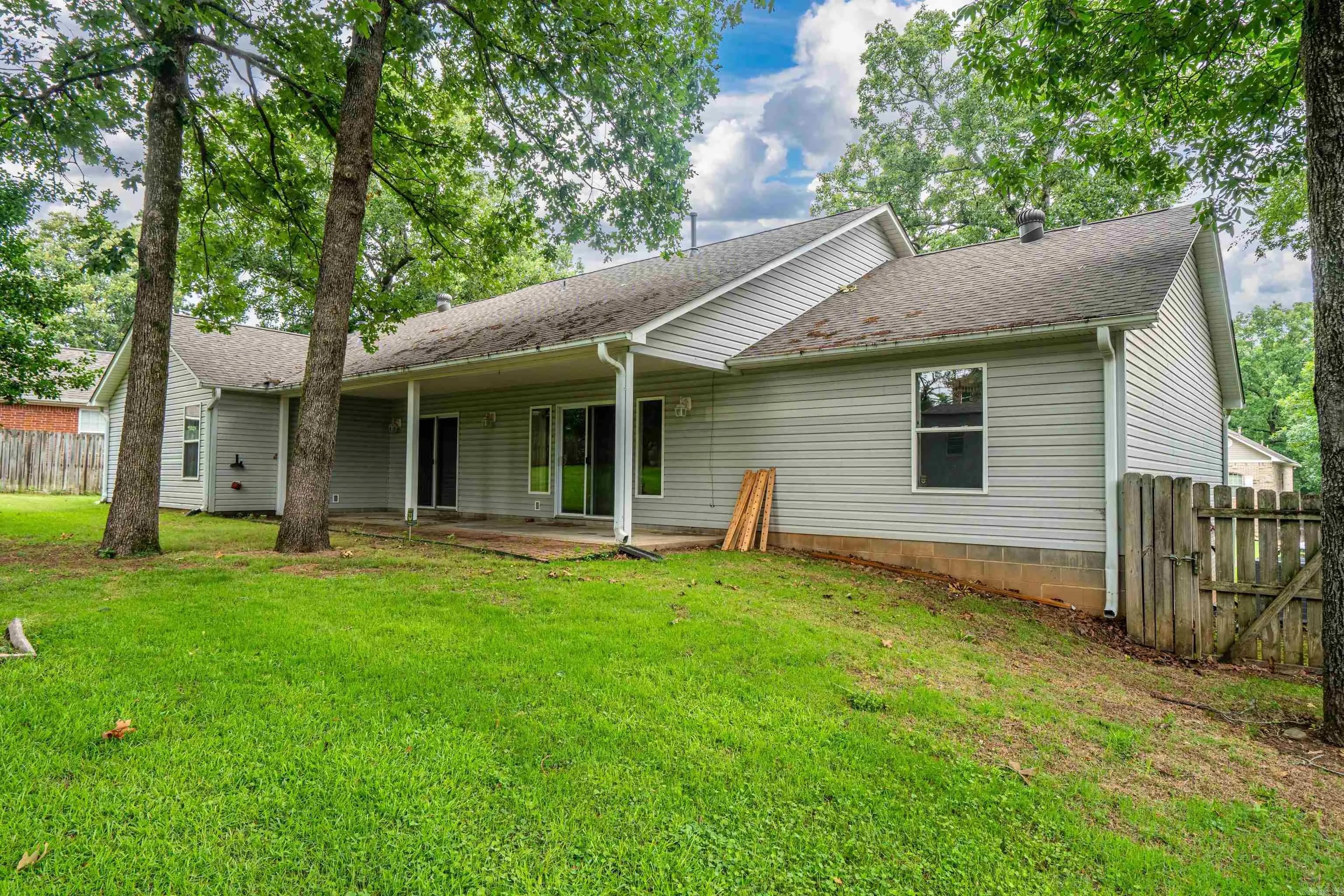 Property at 102  Doe run - Image 12