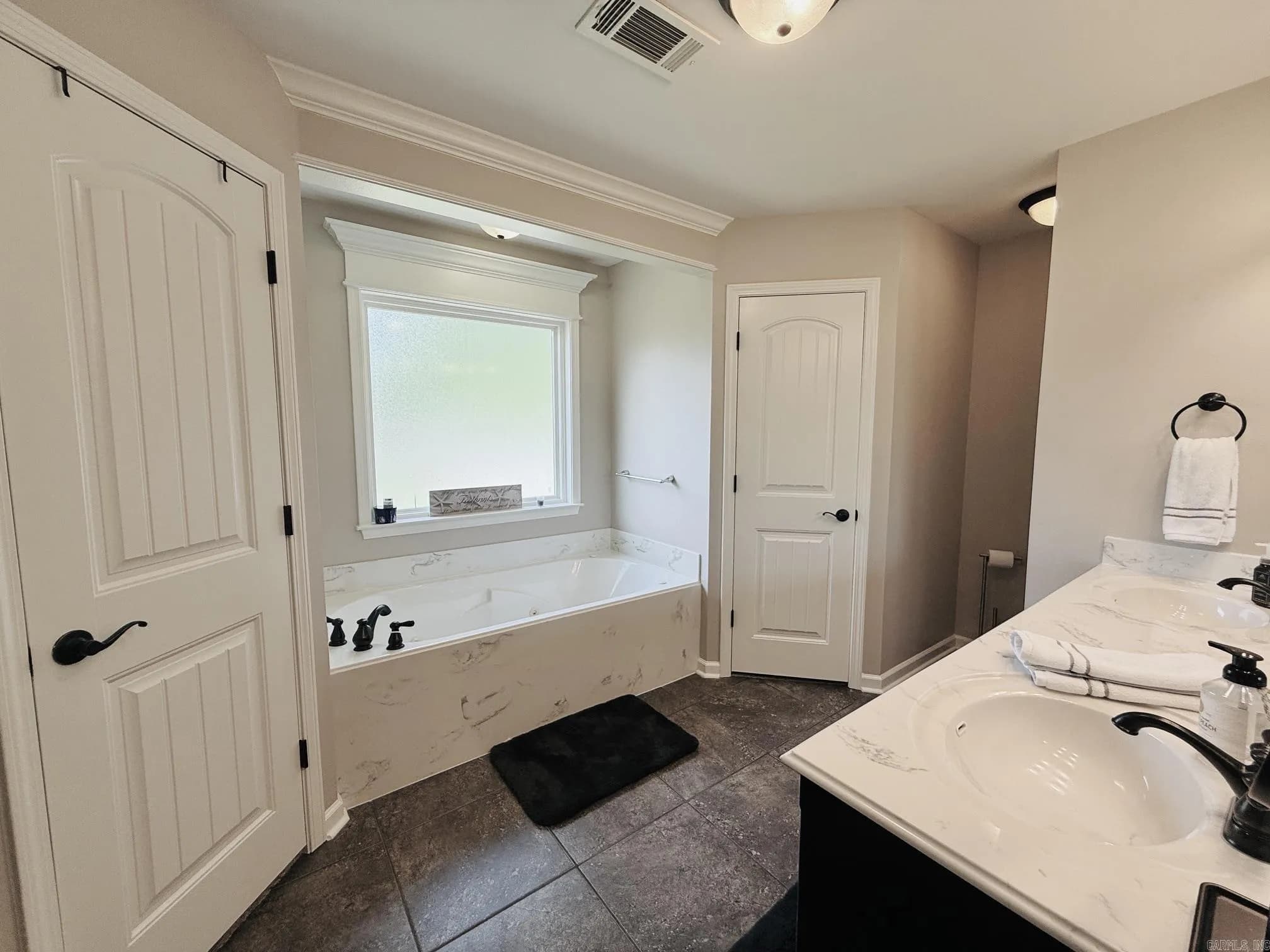 Property at 3005  Lynne court - Image 22