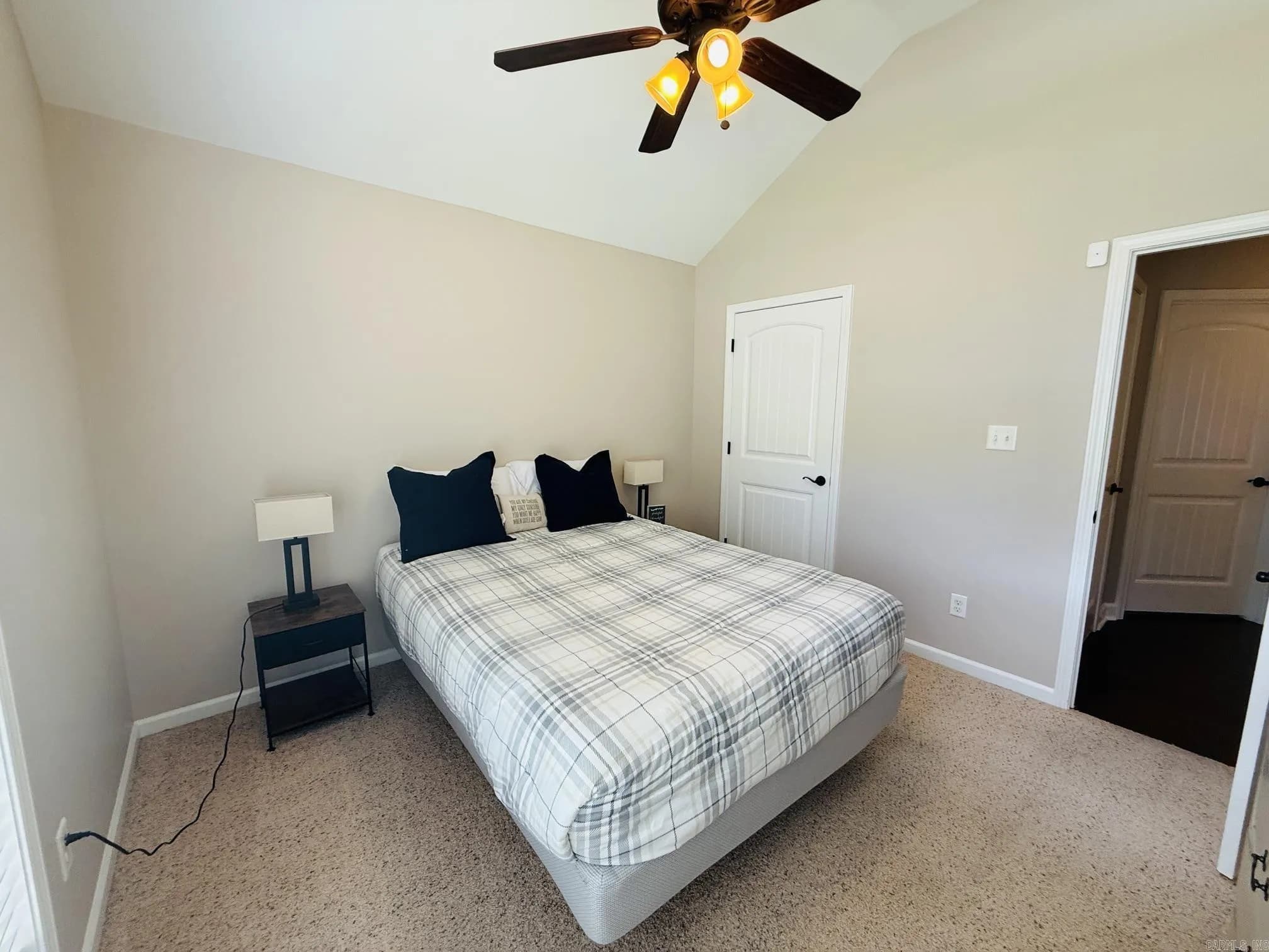 Property at 3005  Lynne court - Image 12