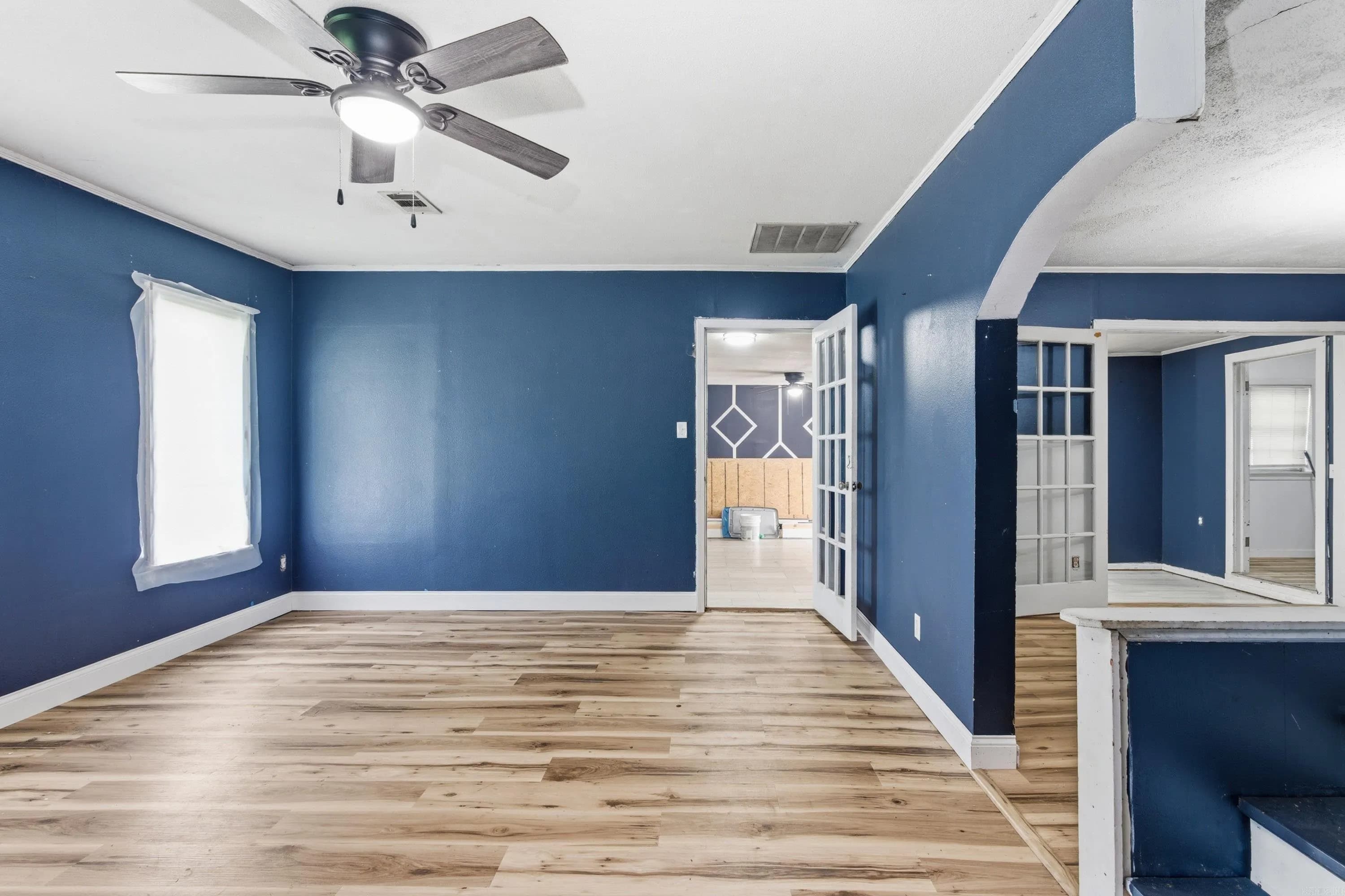 Property at 124 W Poplar - Image 5