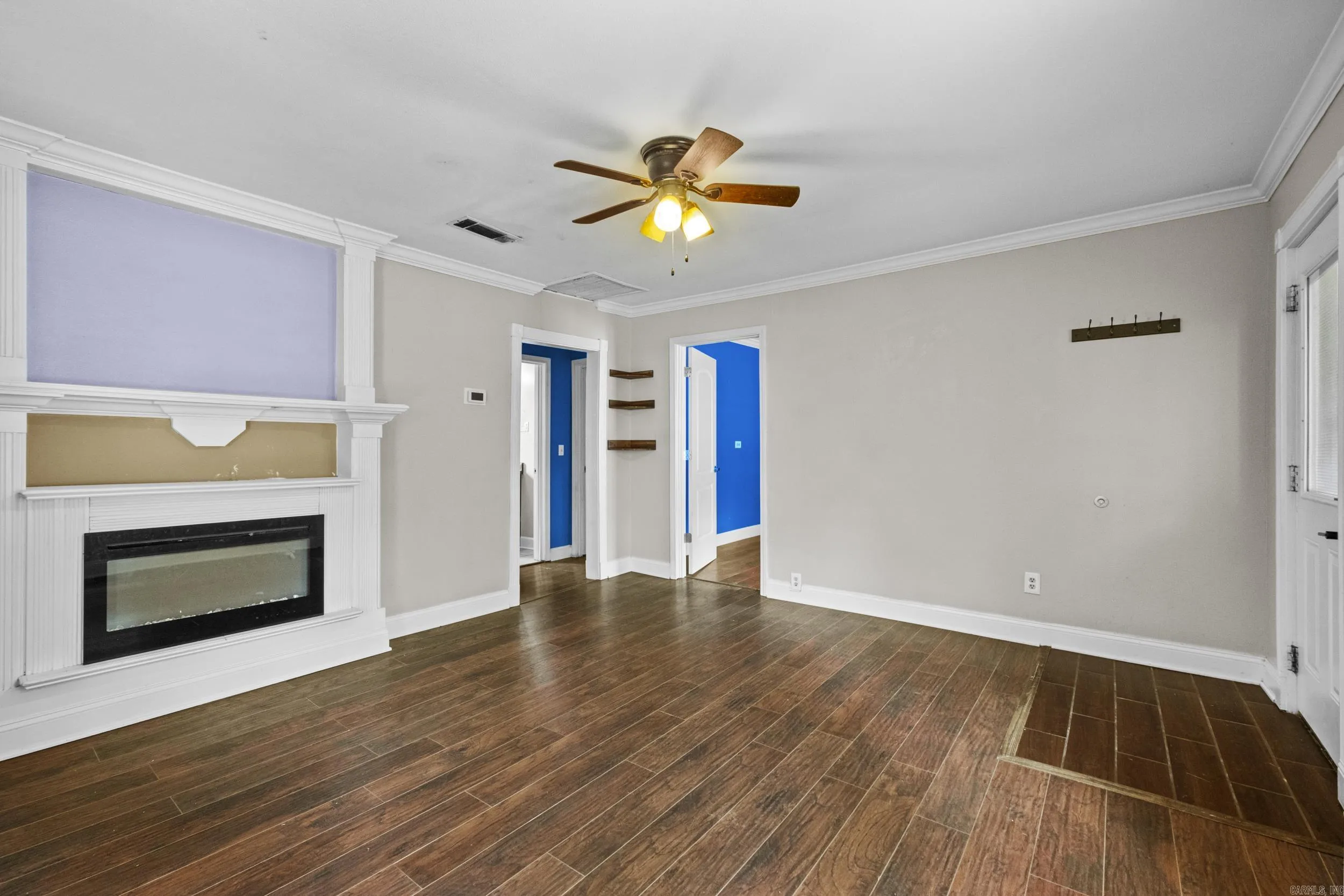 Property at 106  Short - Image 6
