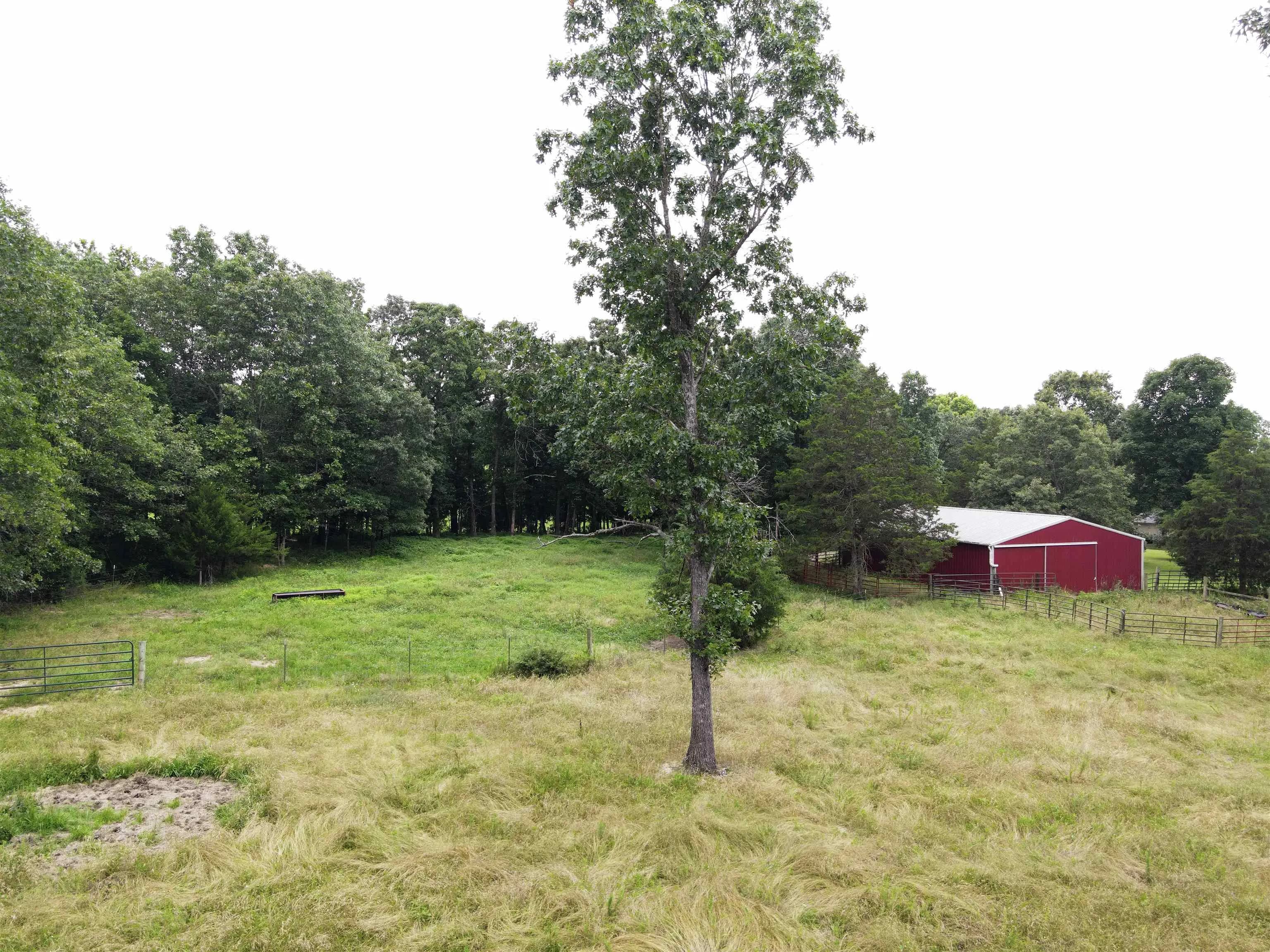 Property at 126  Mustang trail - Image 29