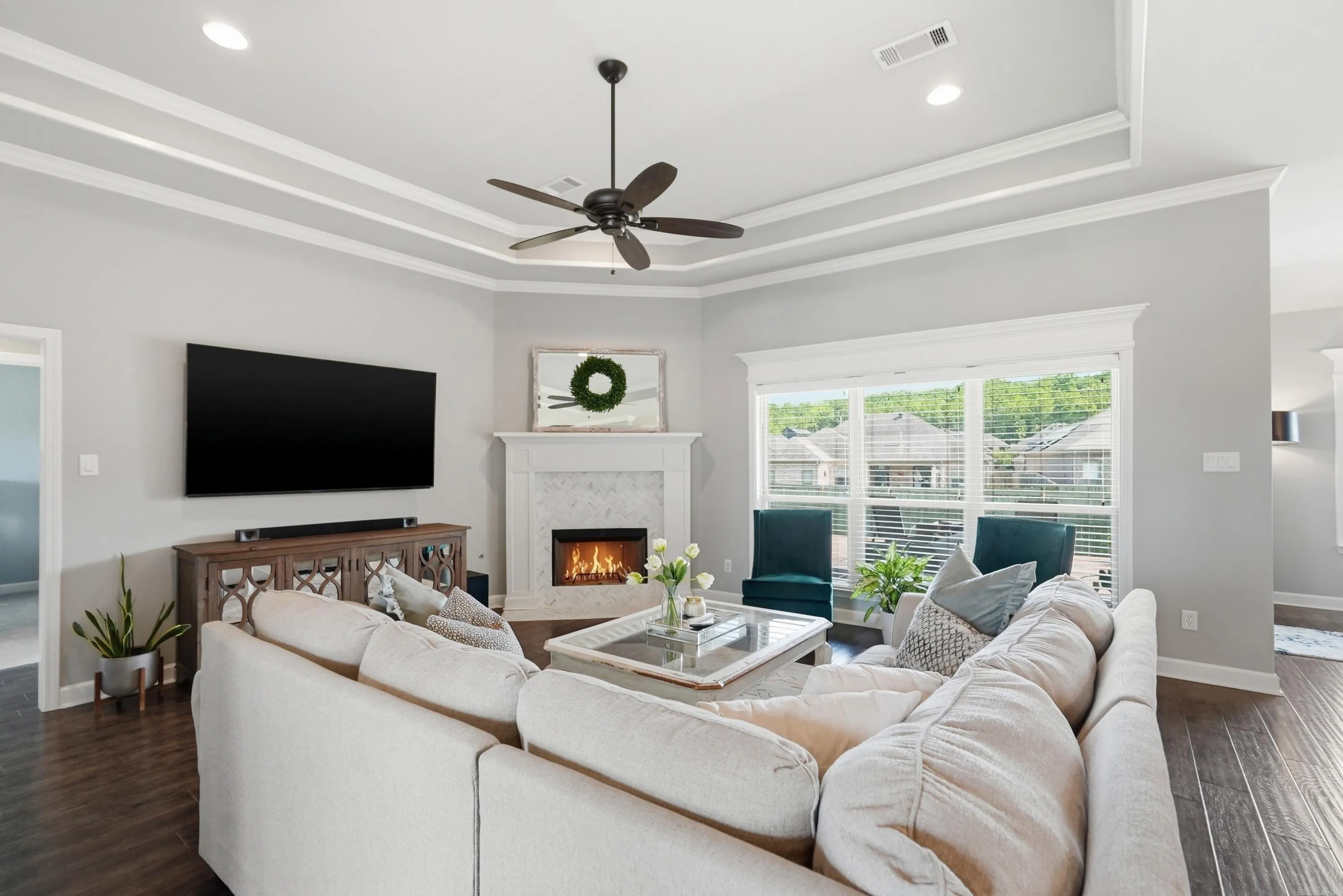 Property at 9431  Oak forest - Image 6