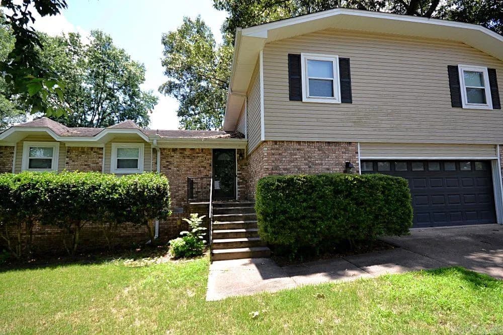 Property at 1217  Dyson - Image 4