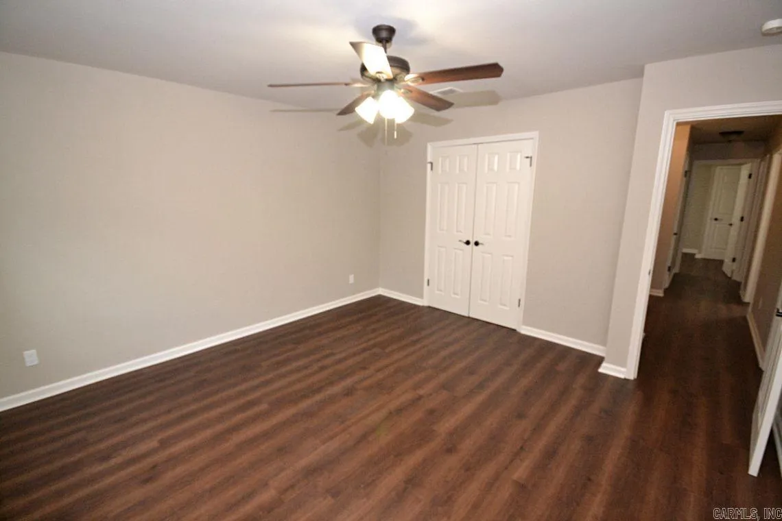 Property at 1217  Dyson - Image 32