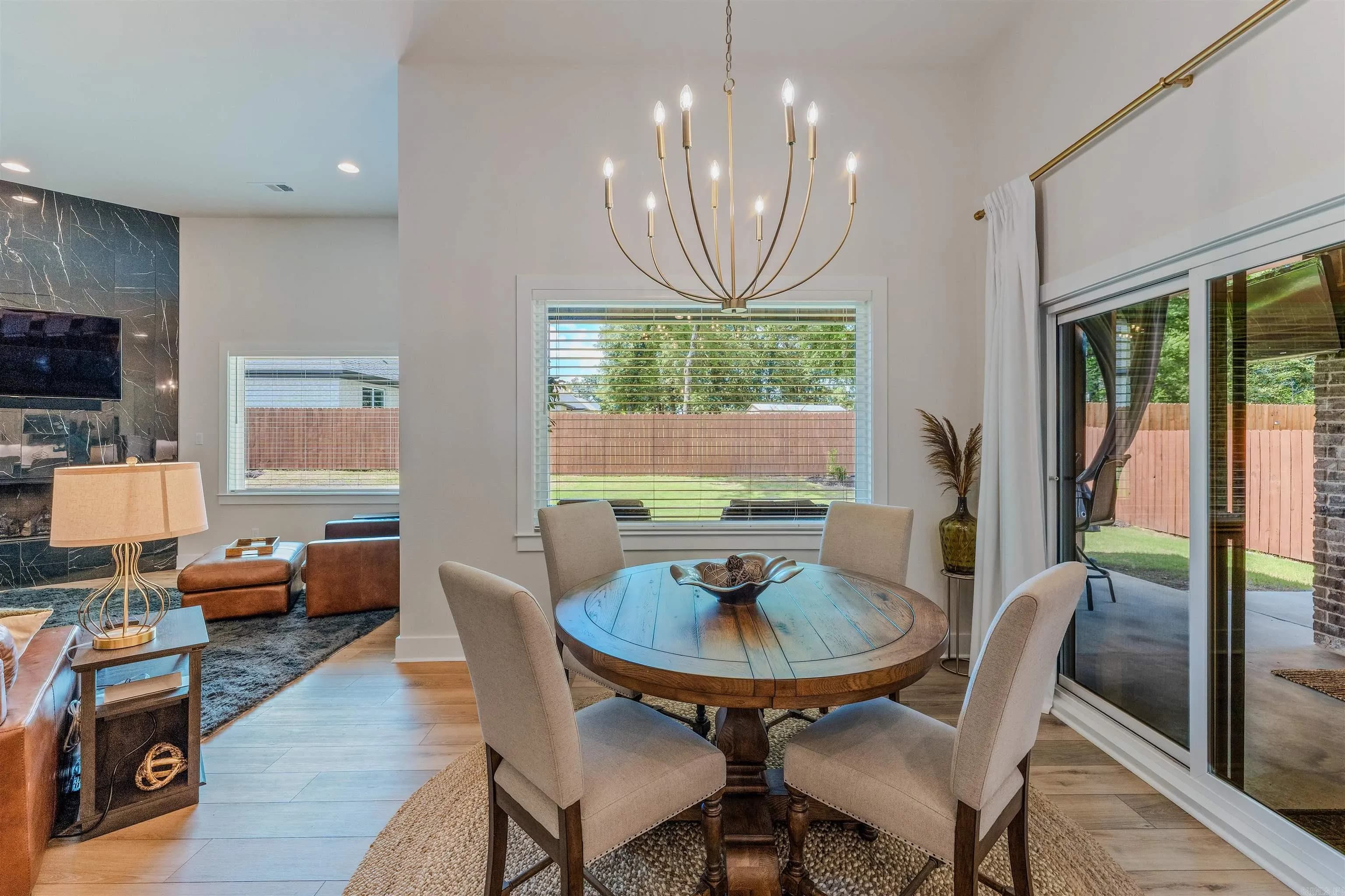 Property at 6037  Coral ridge - Image 11