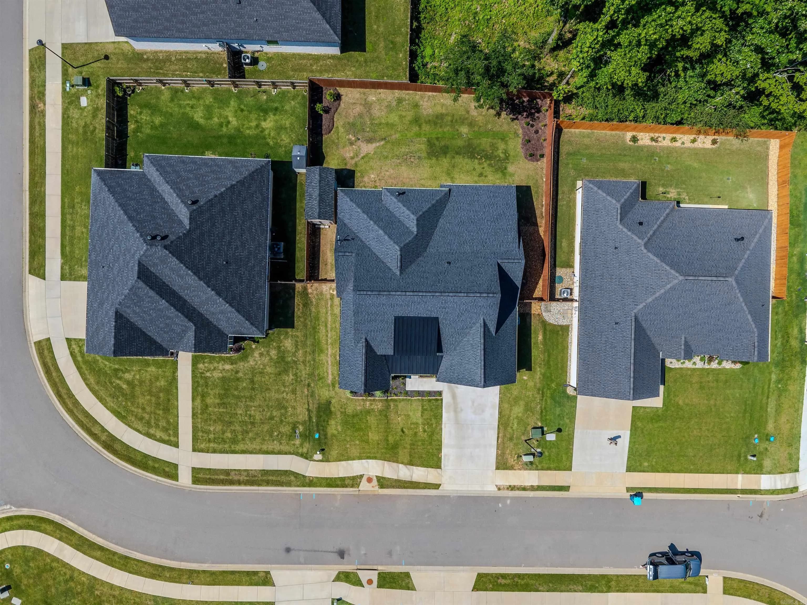 Property at 6037  Coral ridge - Image 3