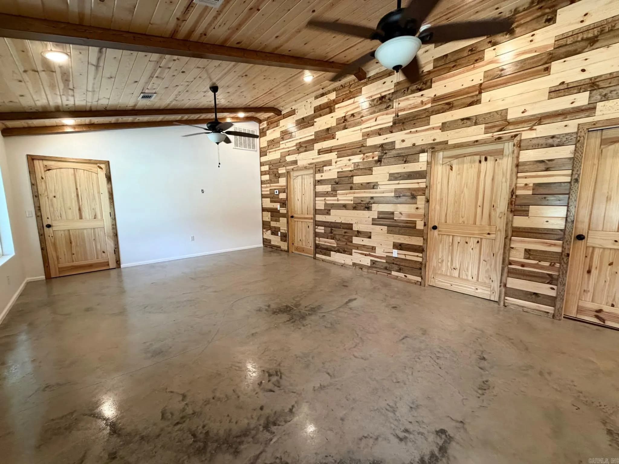 Property at 19903  Highway 5 - Image 4