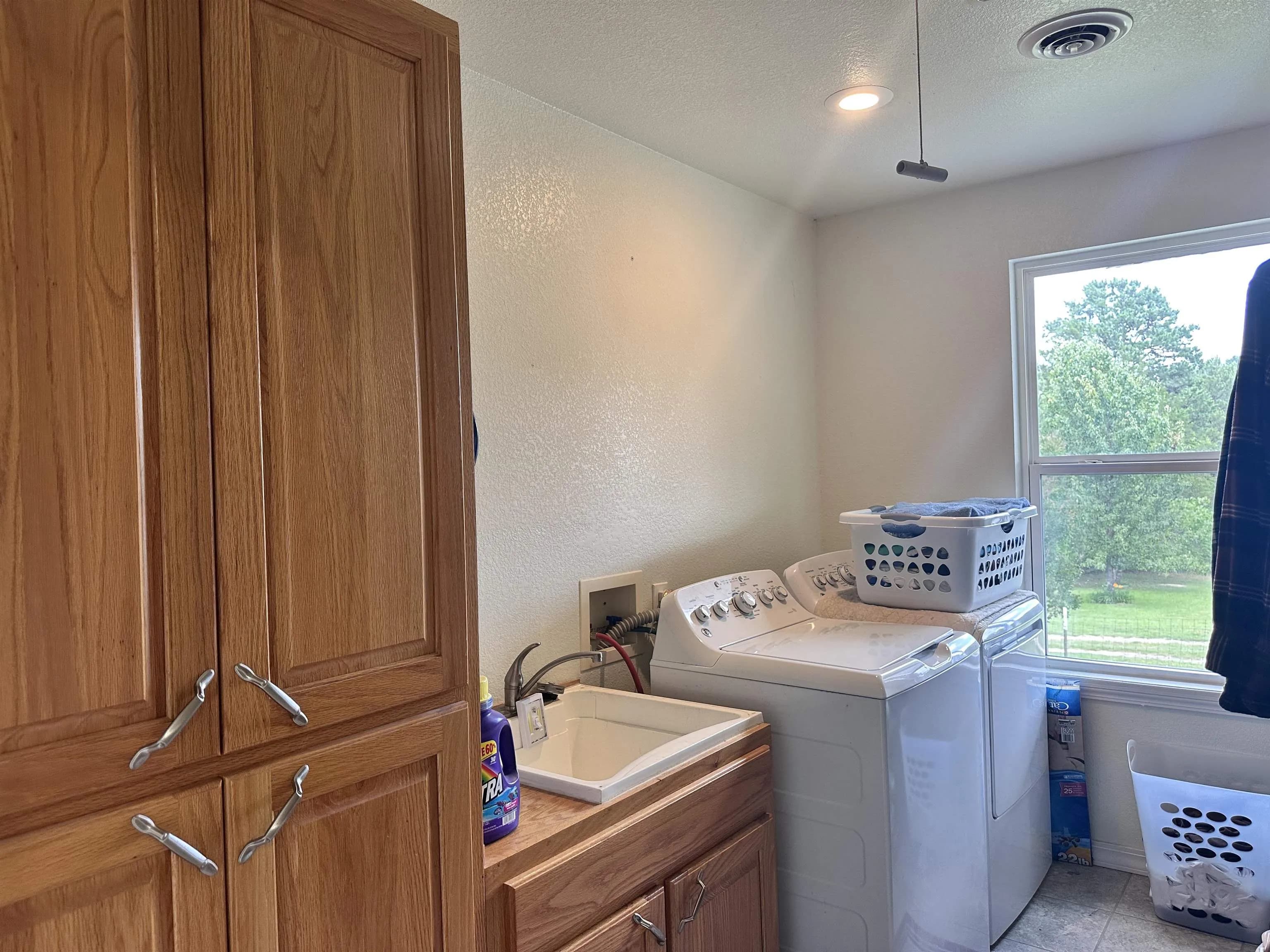 Property at 1311  Blevins abbott - Image 20