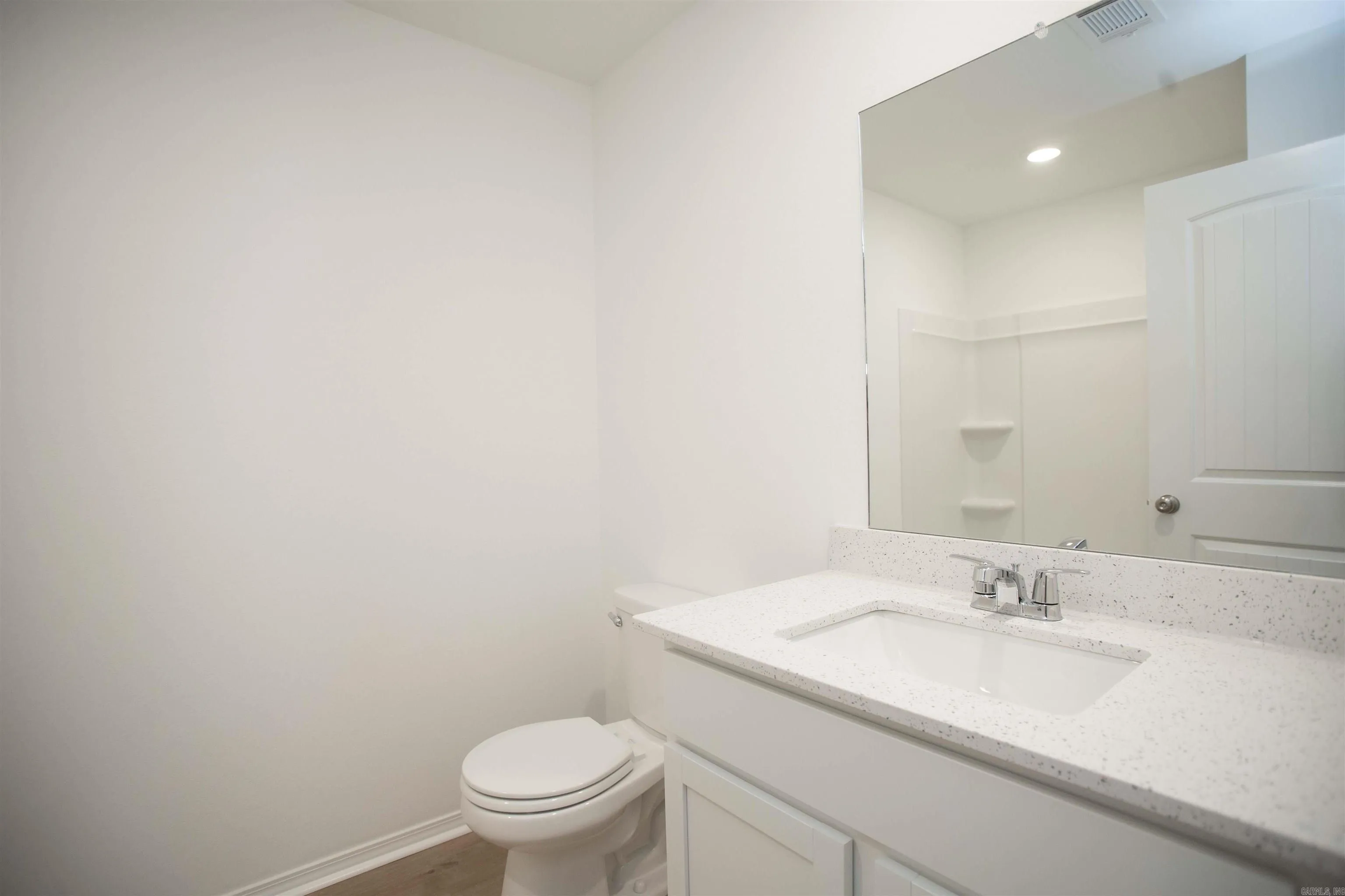 Property at 782  Gussy - Image 13