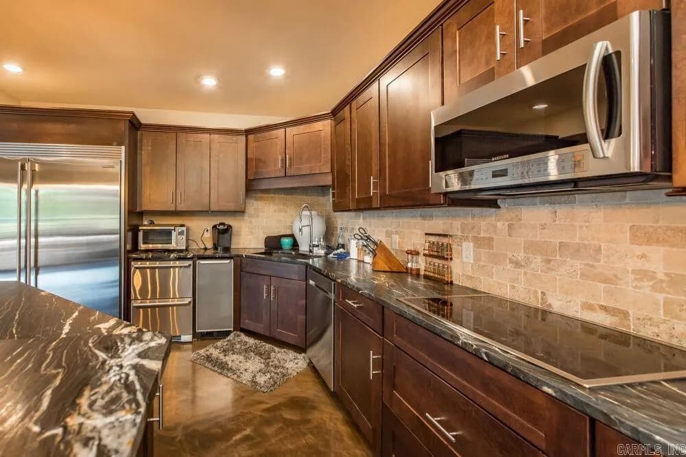 Property at 7910  Edgemont rd, suite 303 - Image 5