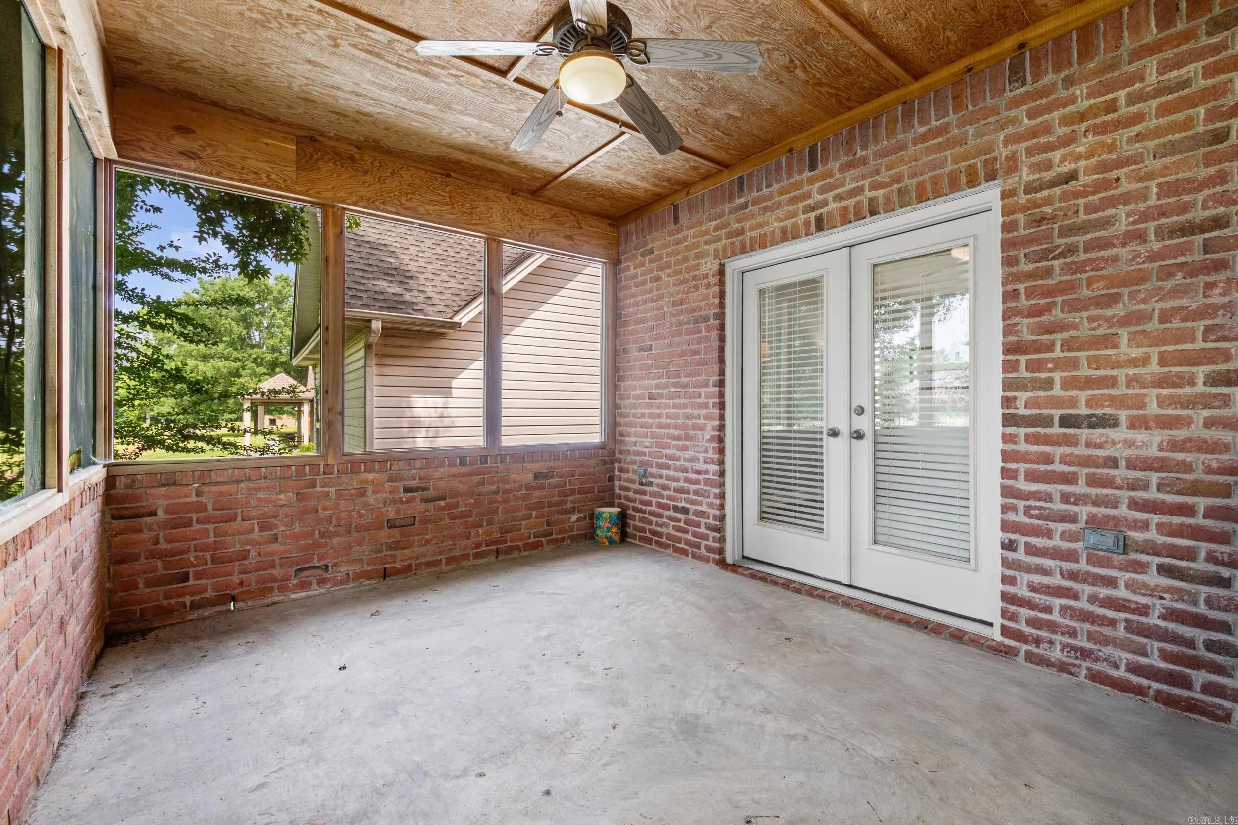 Property at 120  Cottage lake - Image 36