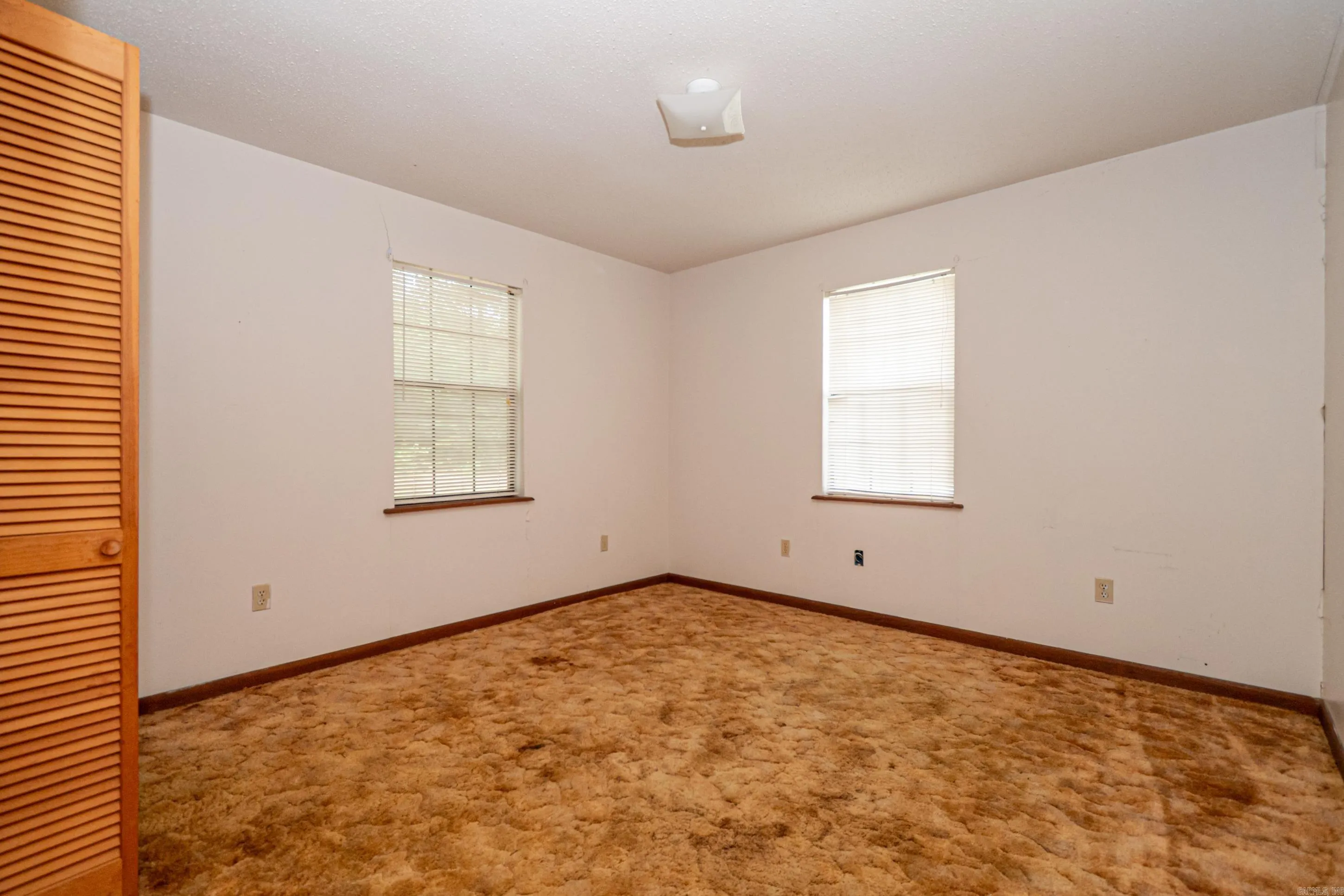 Property at 160  Mcmahon ln - Image 13