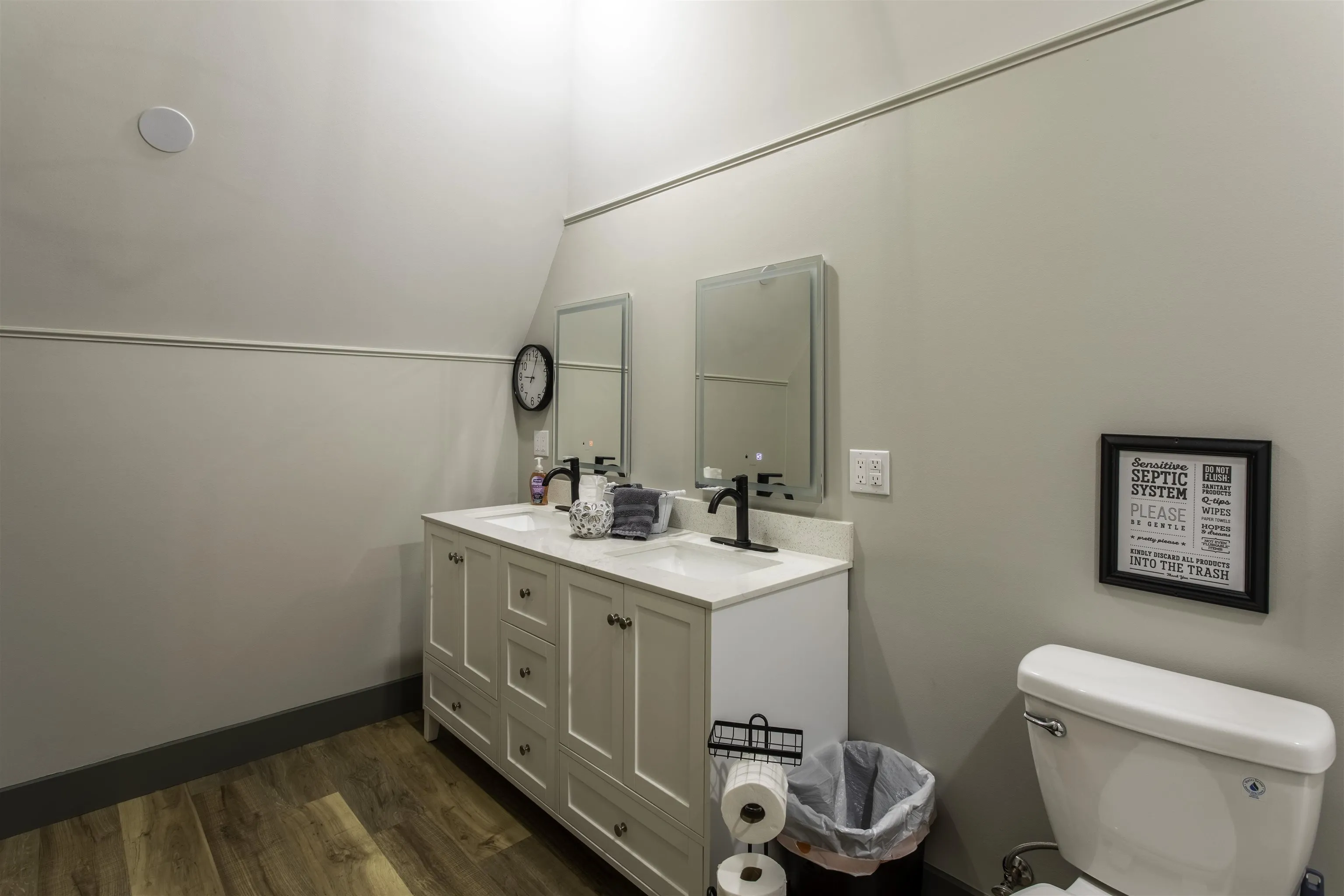 Property at 51  Yosemite - Image 50