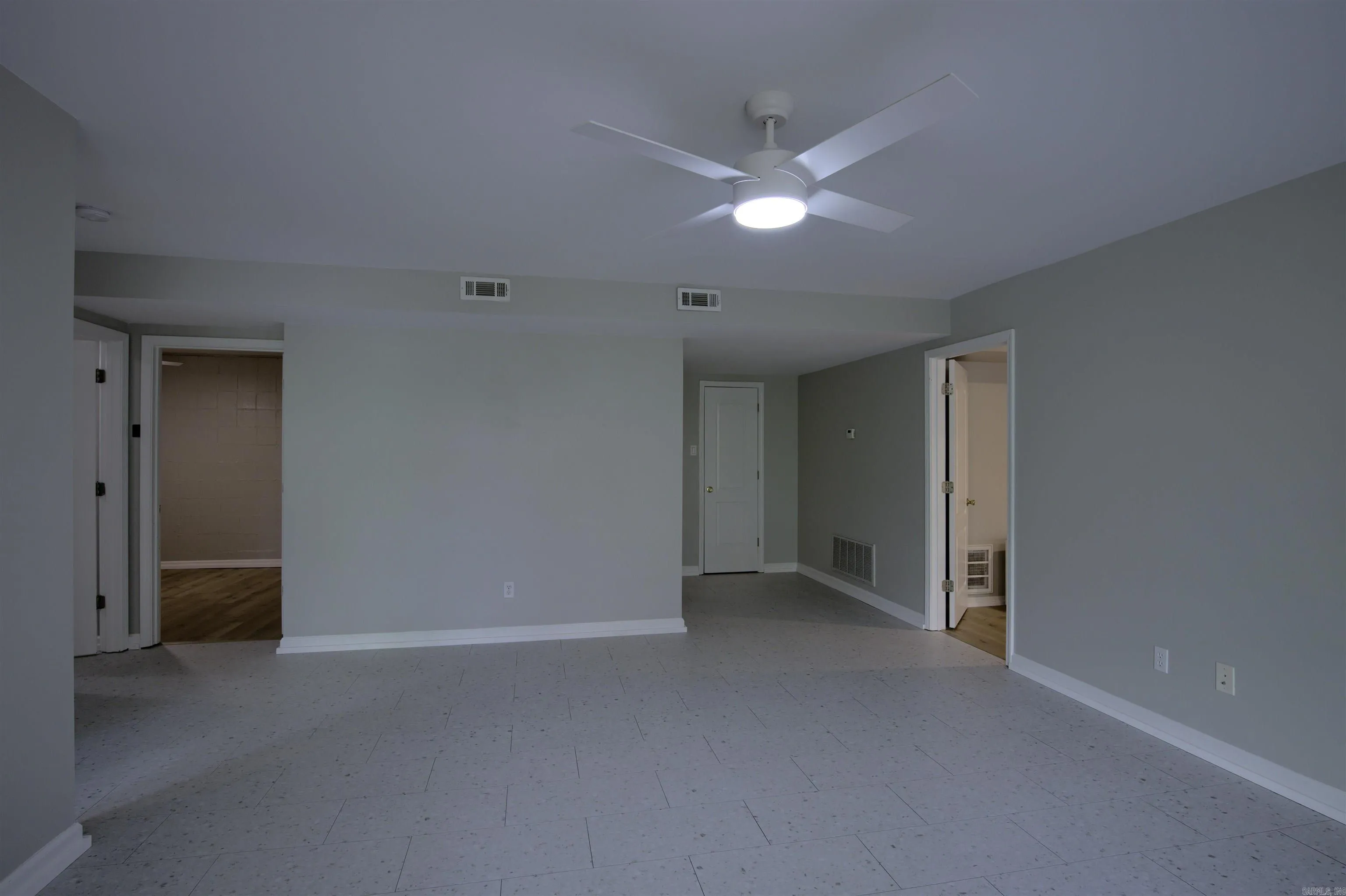 Property at 30  Overlook - Image 41