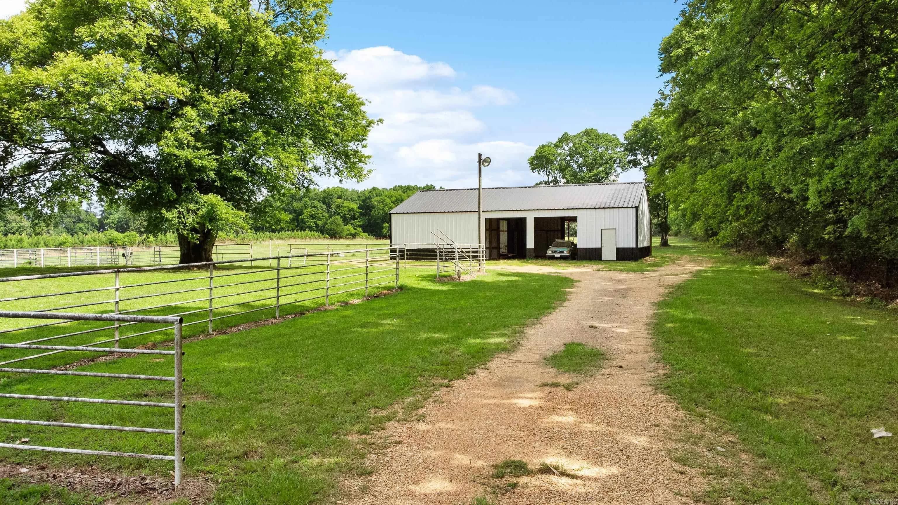 Property at 1212  Horton - Image 12