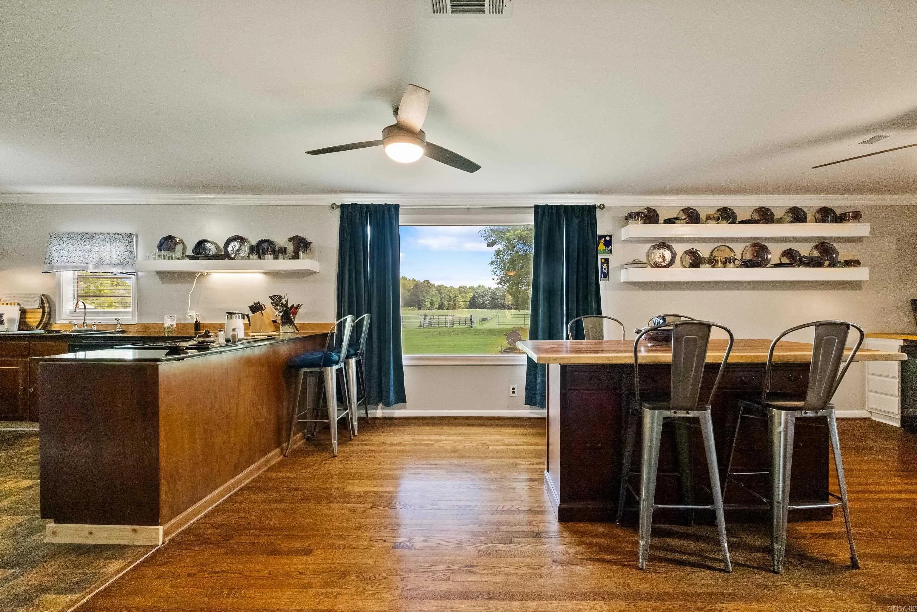 Property at 1212  Horton - Image 15