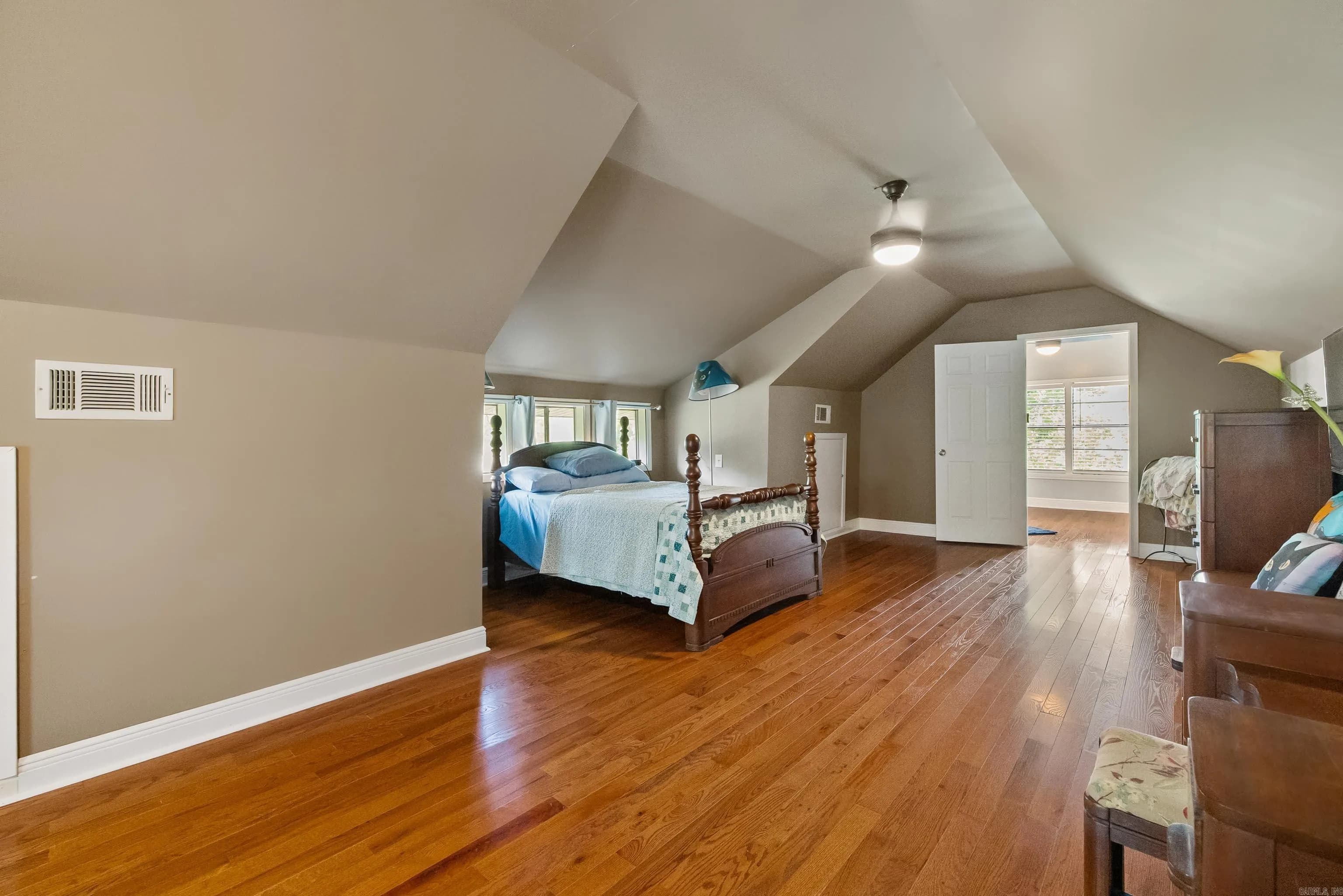 Property at 1212  Horton - Image 32