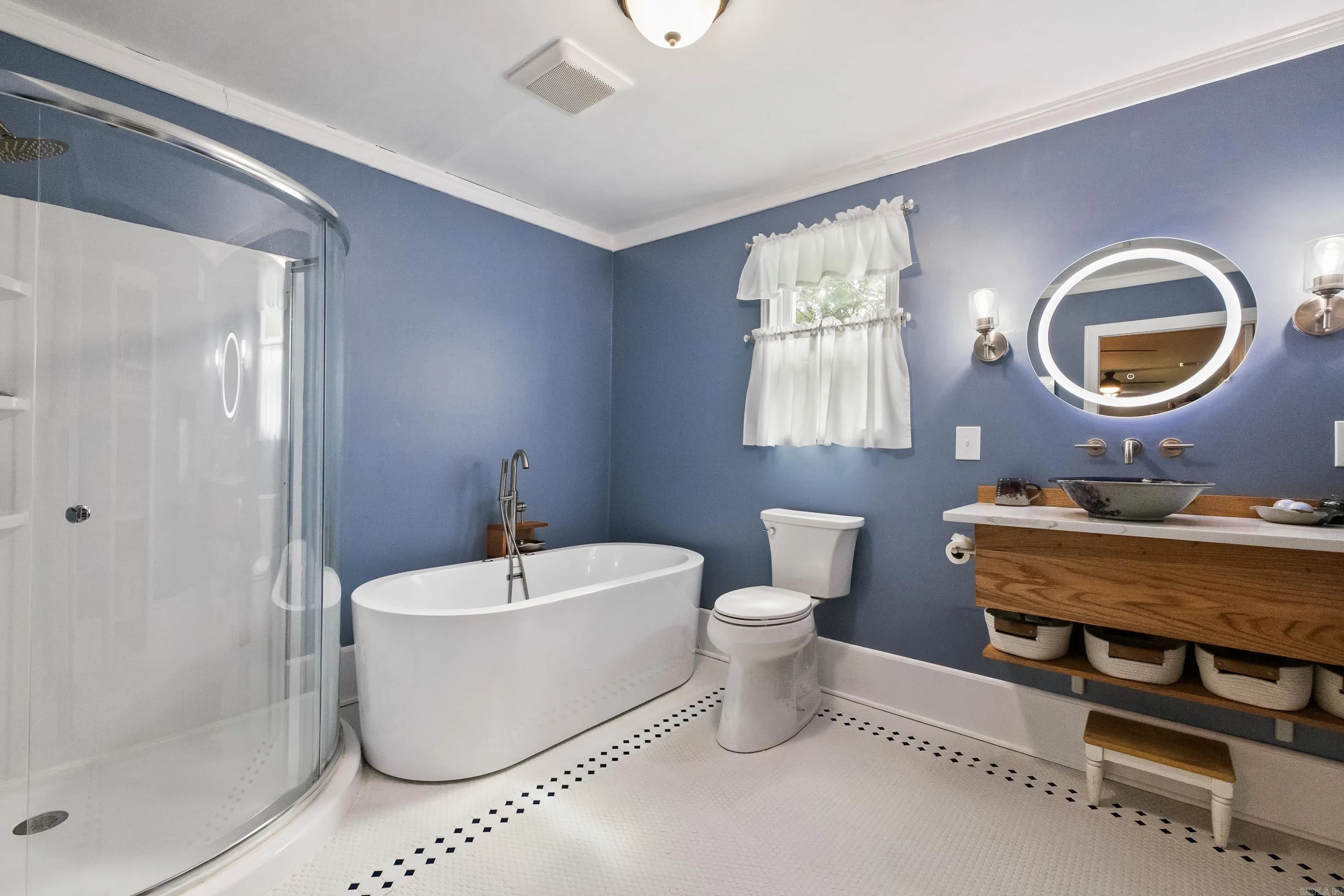 Property at 1212  Horton - Image 3