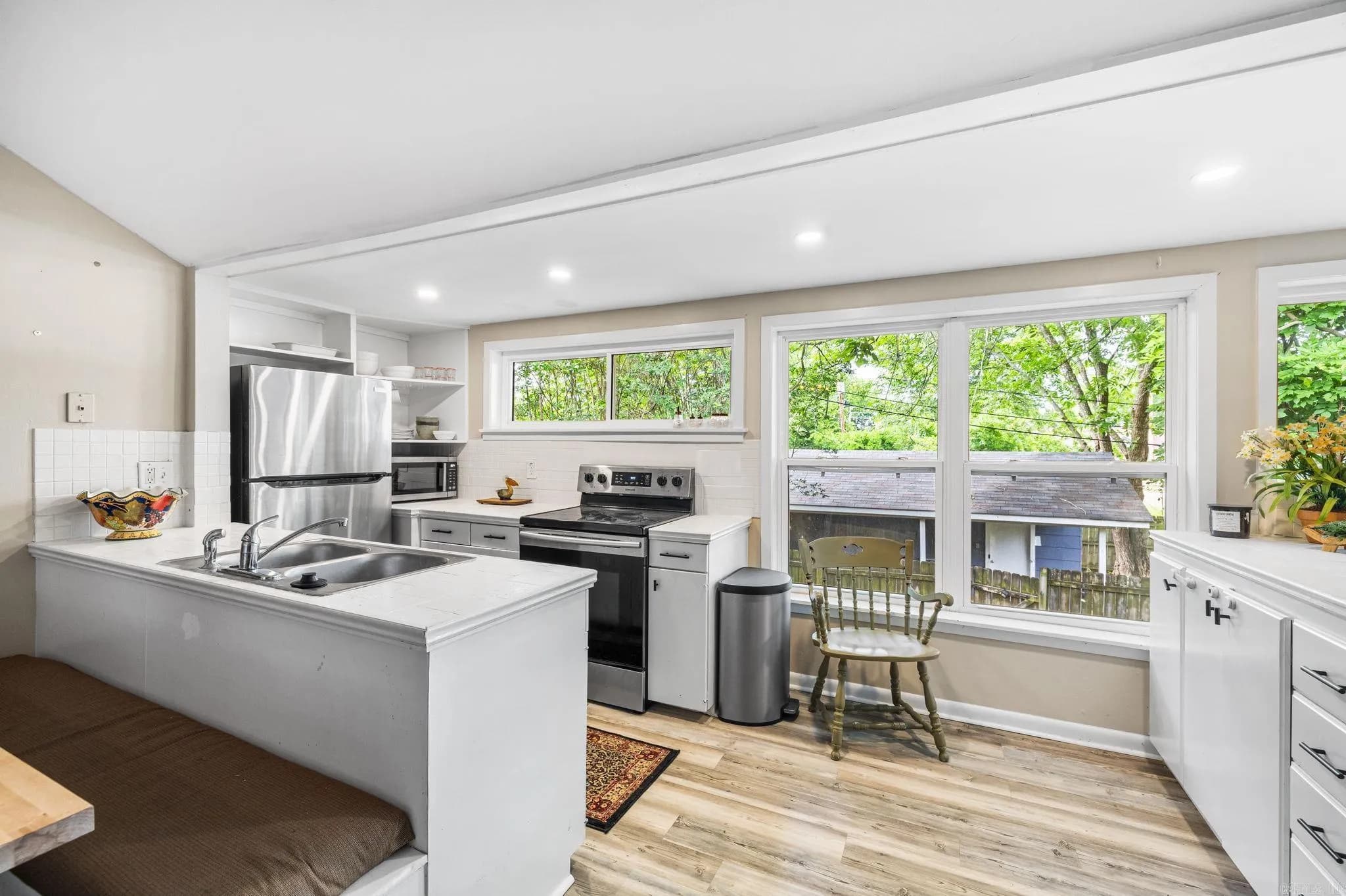 Property at 1901  Broadway - Image 48