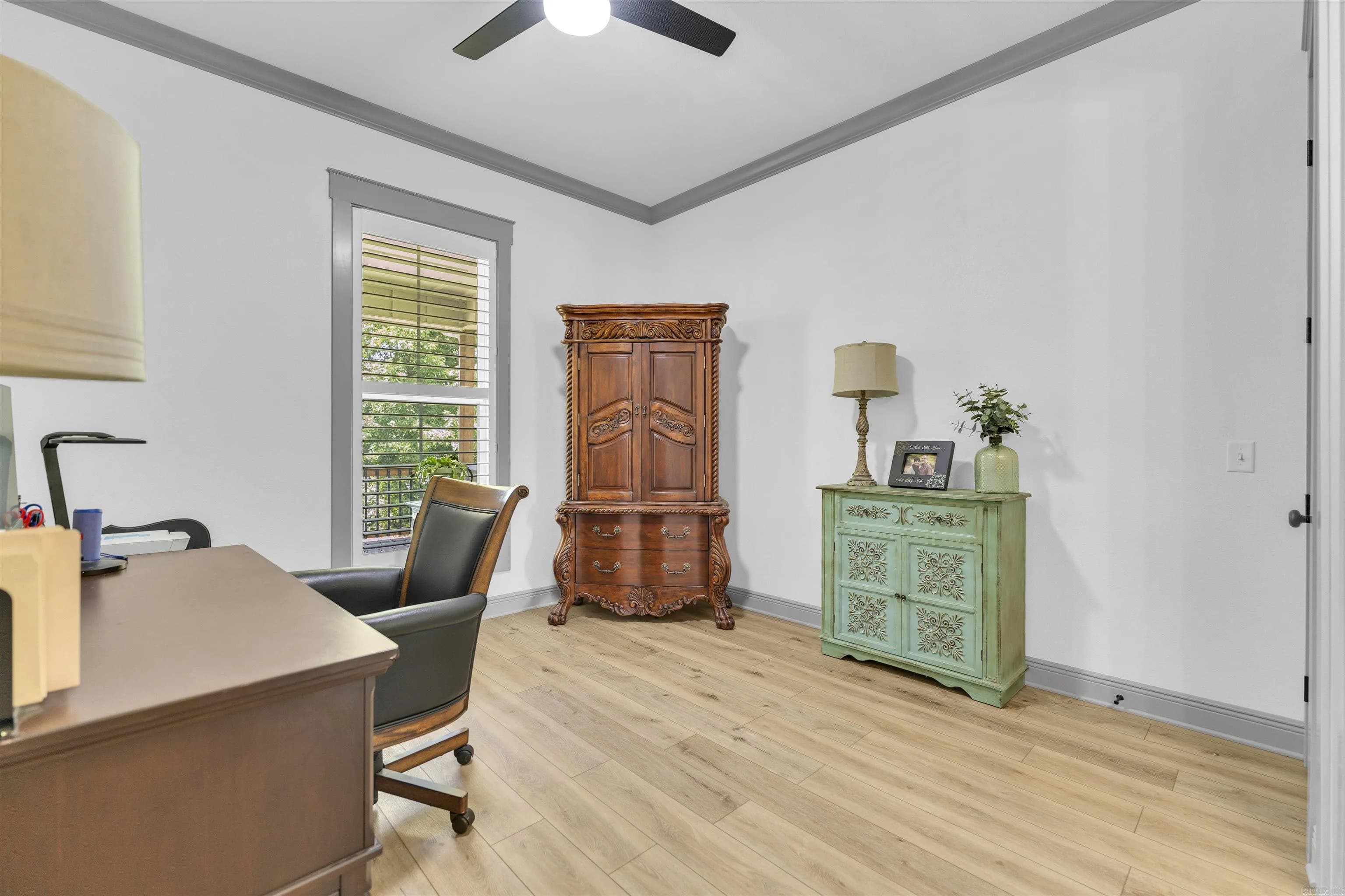 Property at 100  Laurie dr - Image 16