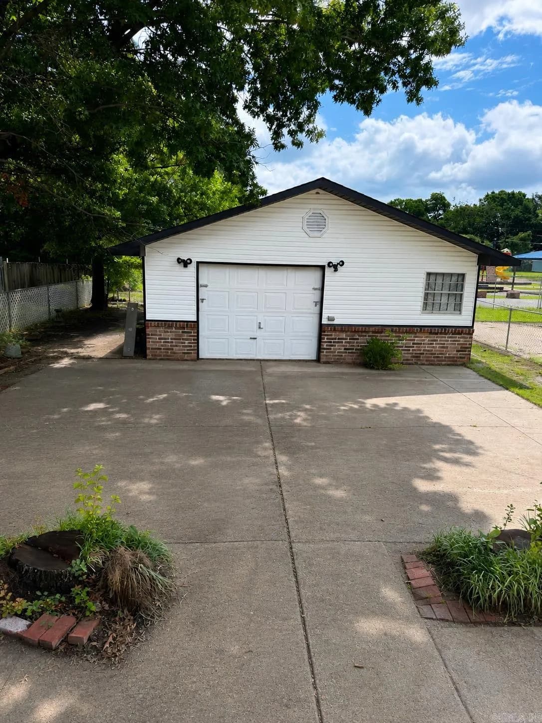 Property at 1410  Vine st - Image 30