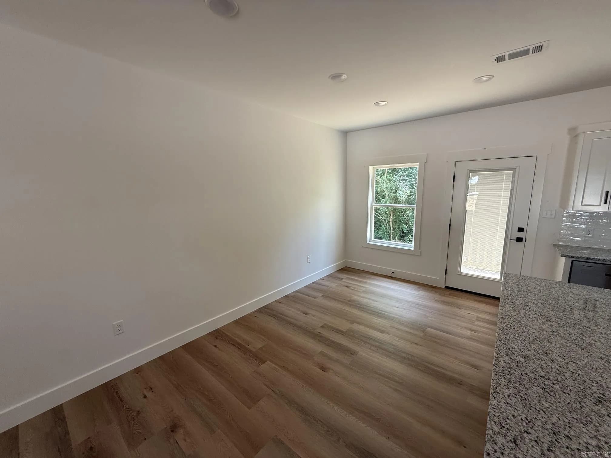 Property at 43 W Hills - Image 15