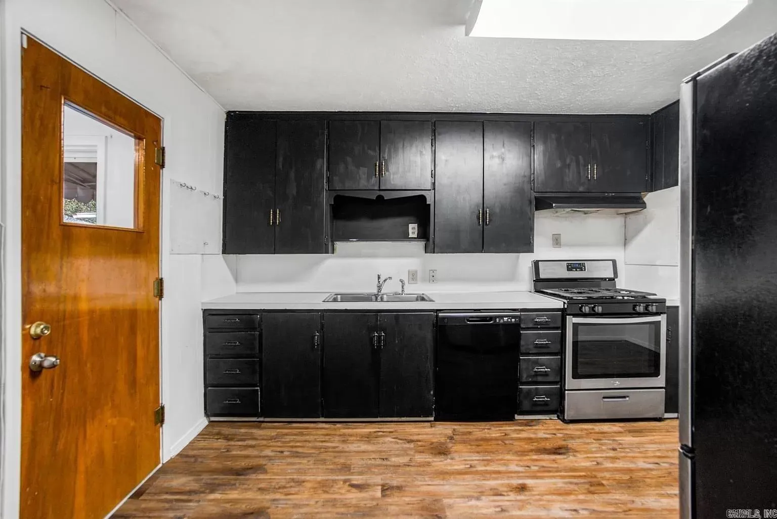 Property at 5118  Lynch dr - Image 10
