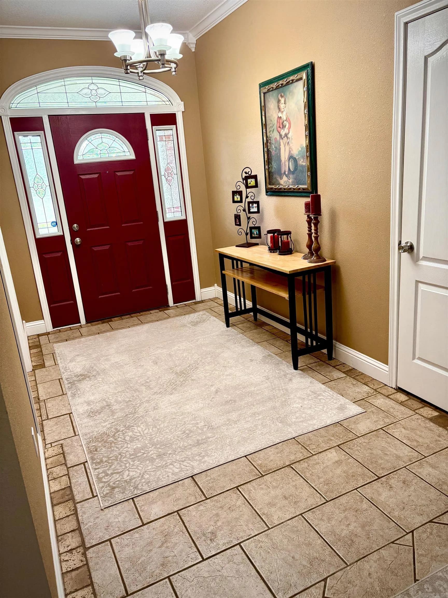 Property at 104  Rhonda - Image 12