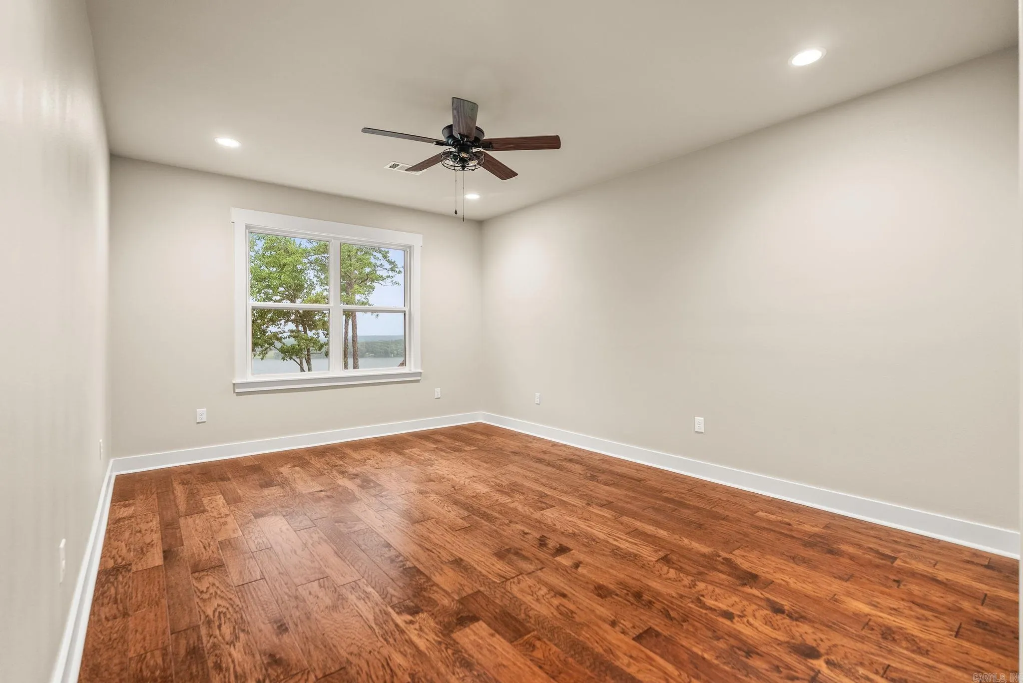 Property at 120  Northview - Image 46