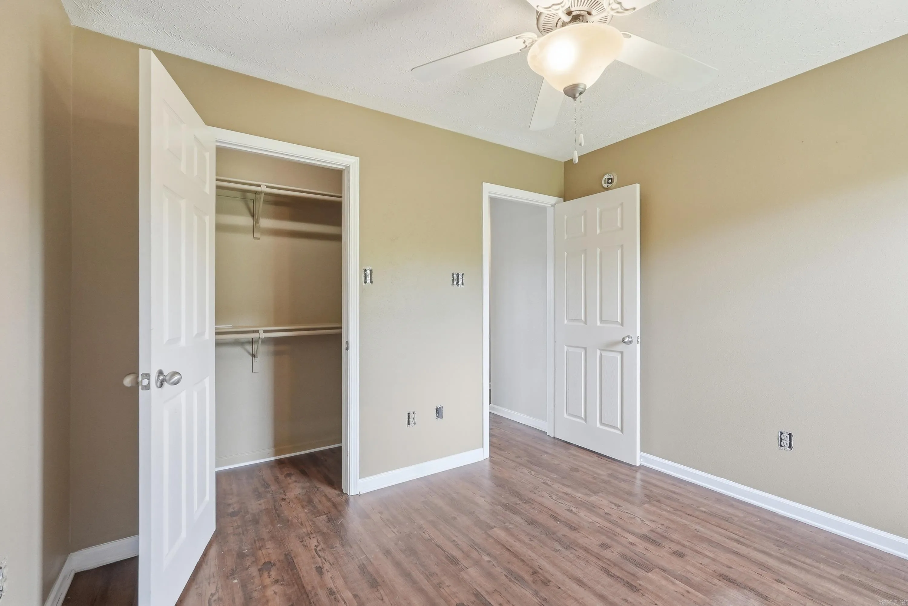 Property at 3475  Homestead - Image 18