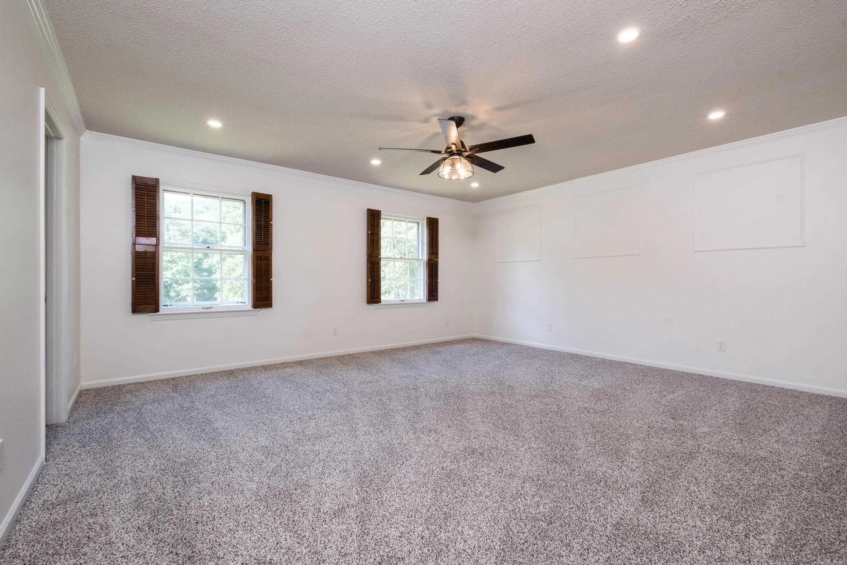 Property at 26  Longlea - Image 35