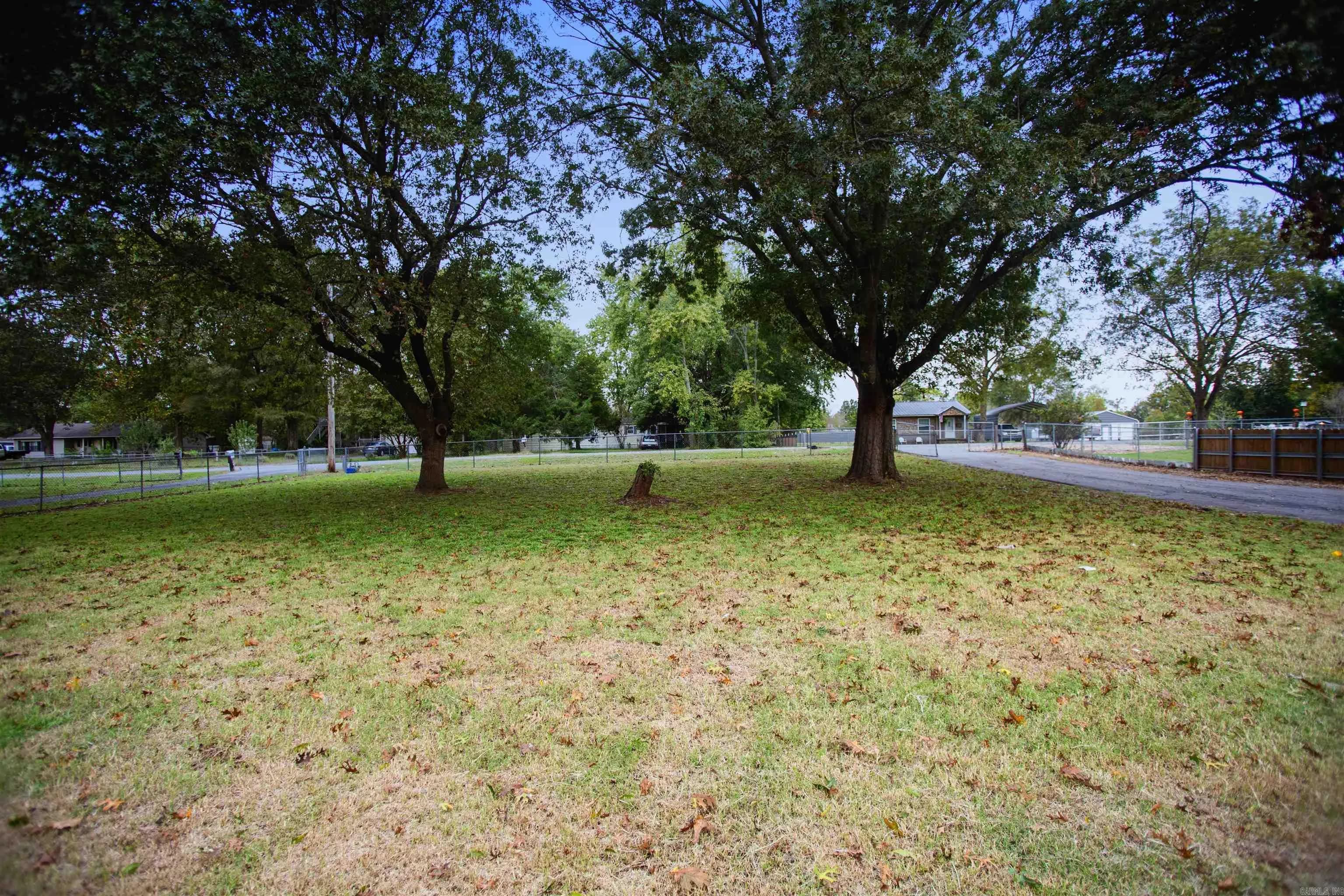 Property at 13118  Old river - Image 25