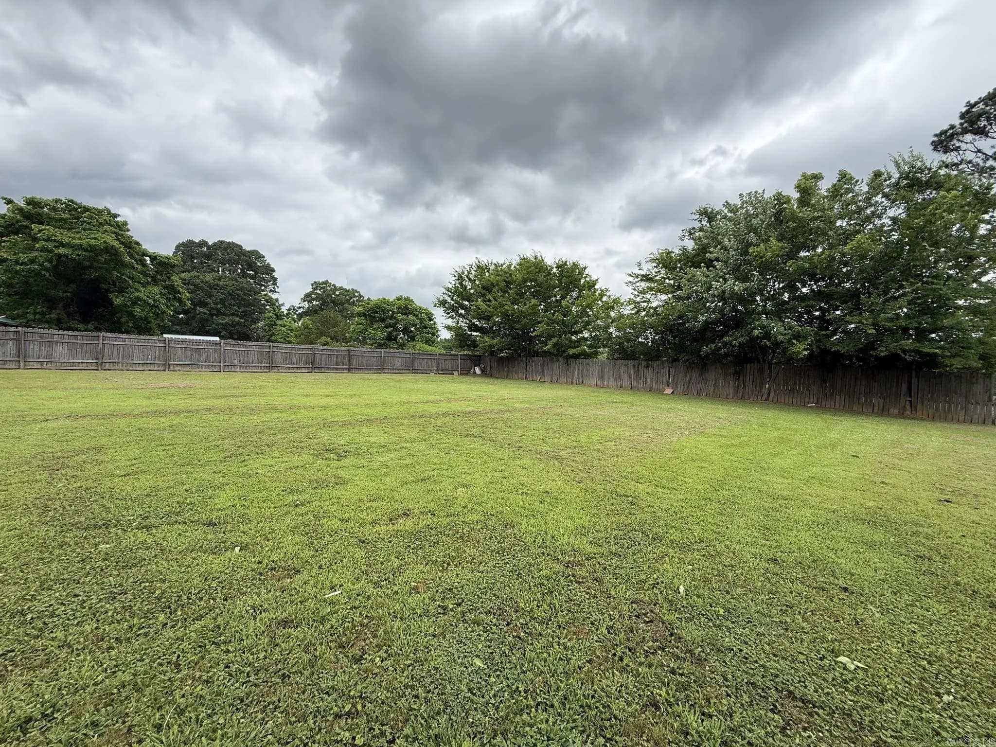 Property at 519 N Kelley - Image 8