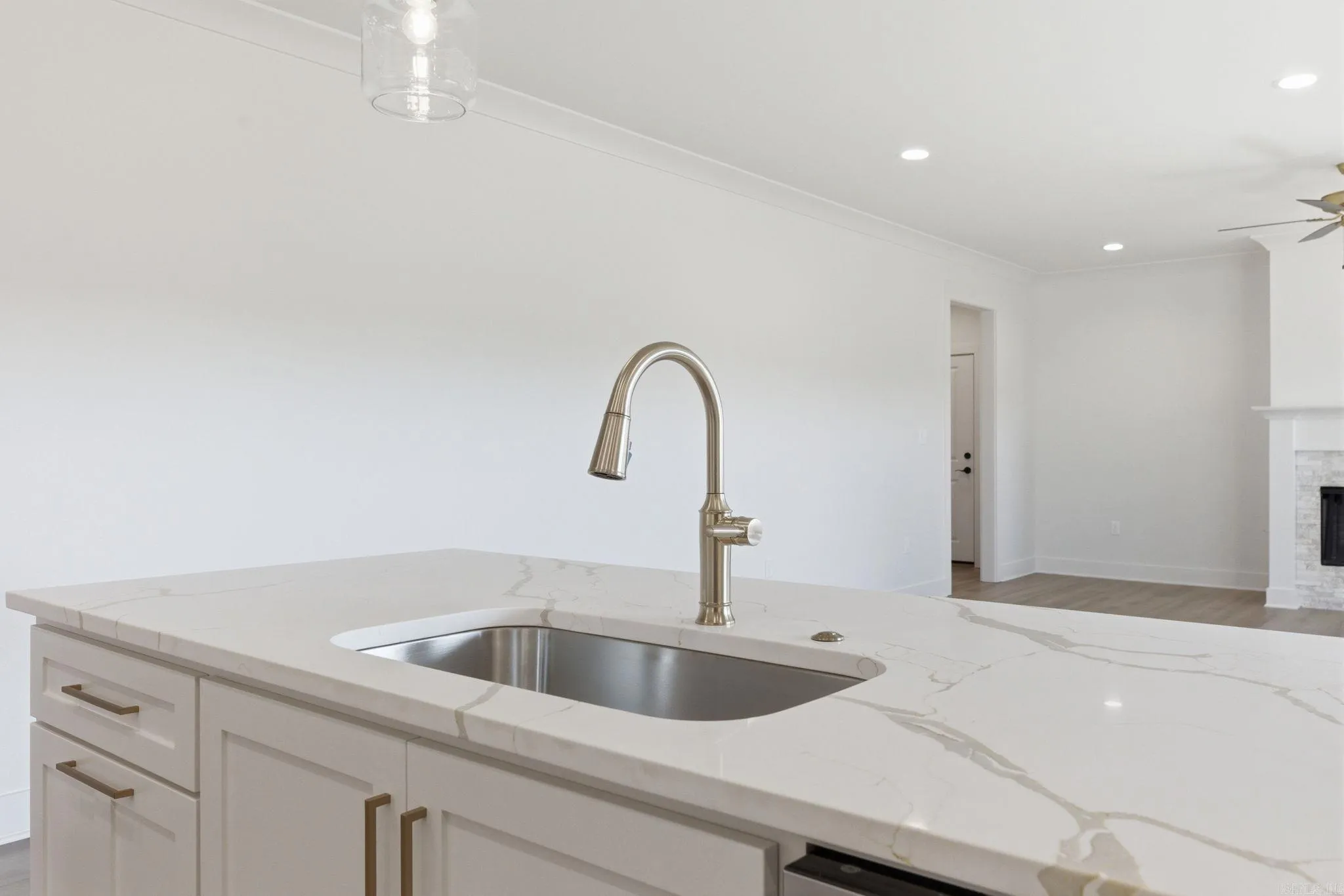 Property at 501  Court - Image 14