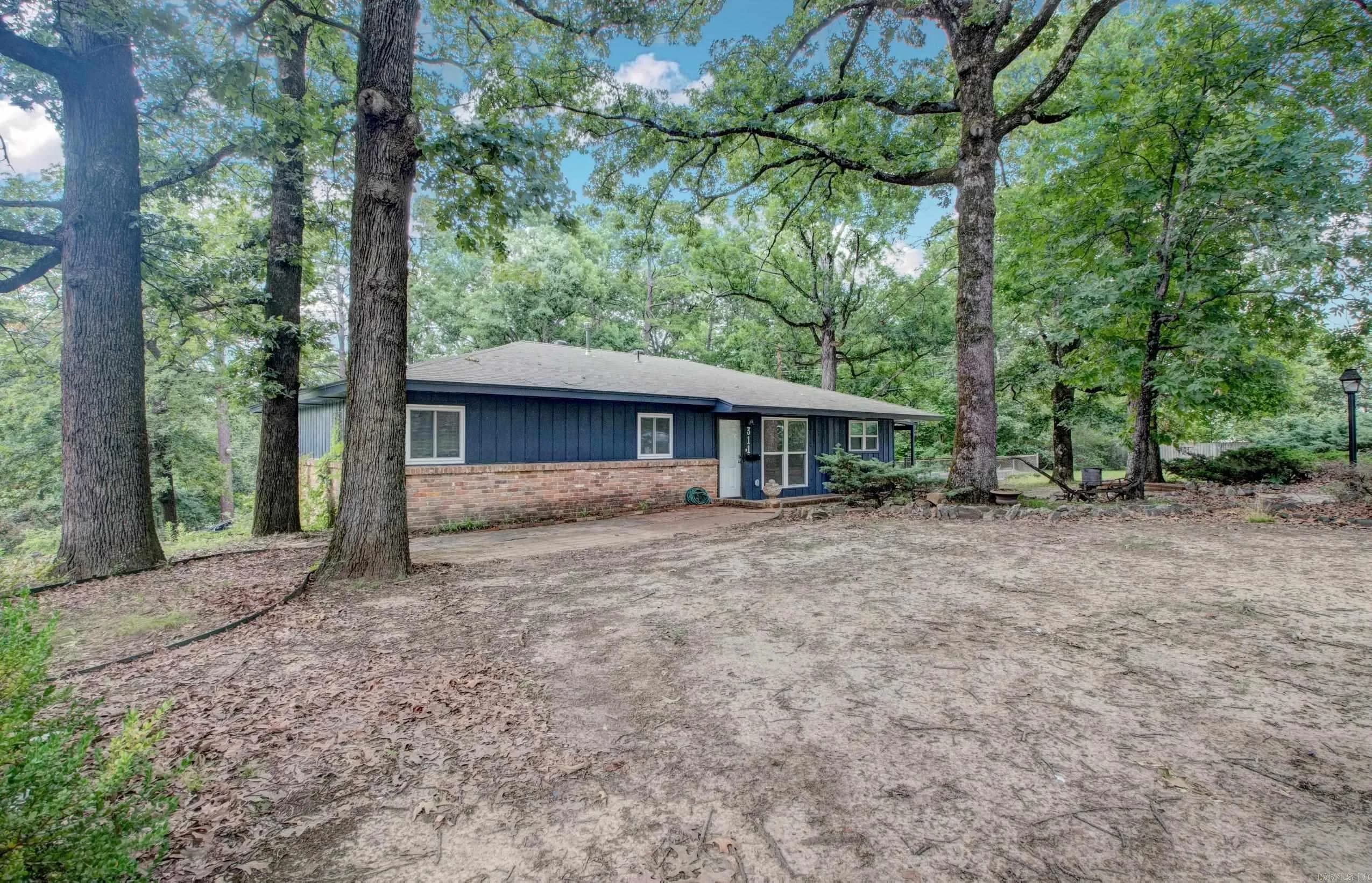 Property at 311  Springwood - Image 2