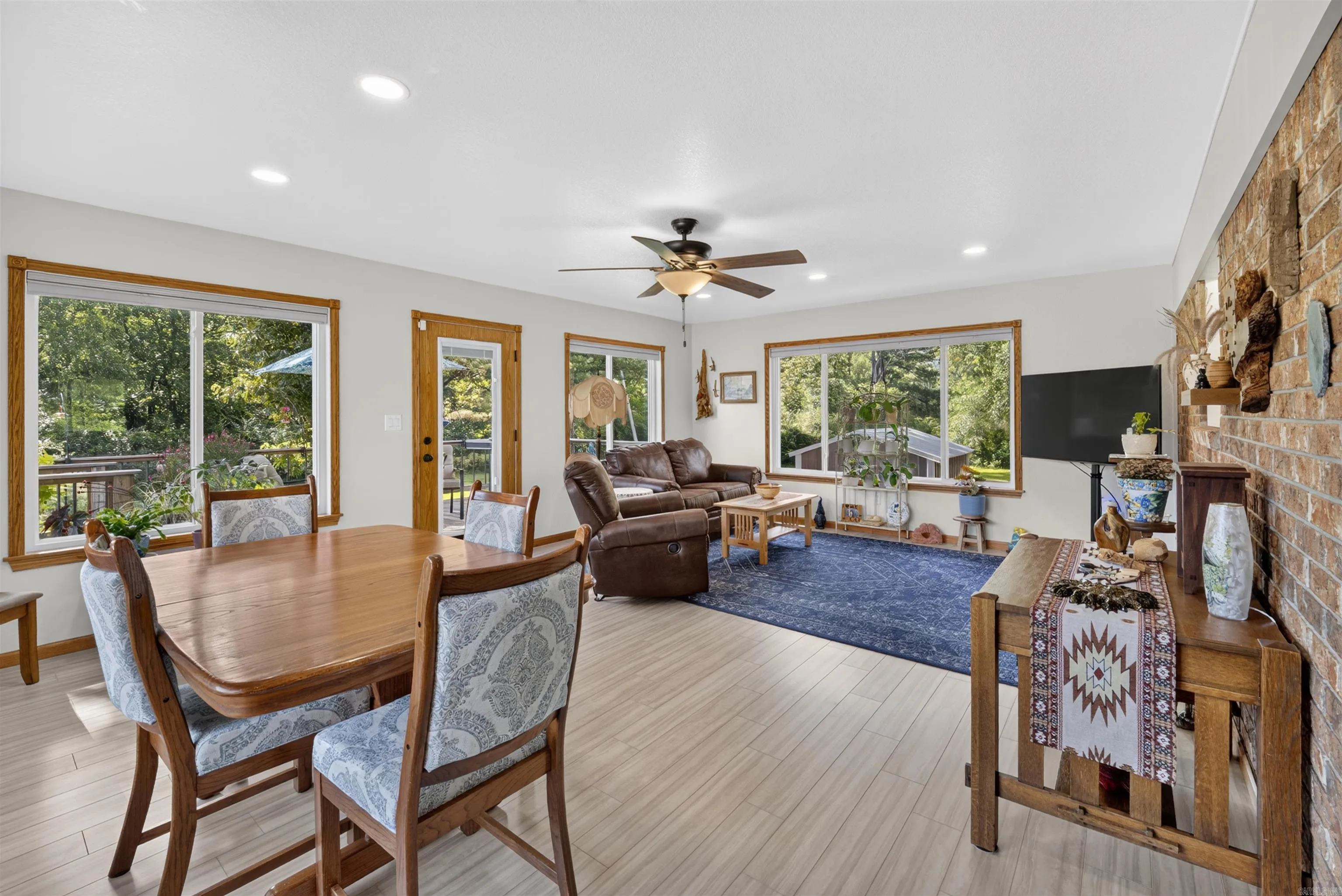 Property at 175  Thunder - Image 7