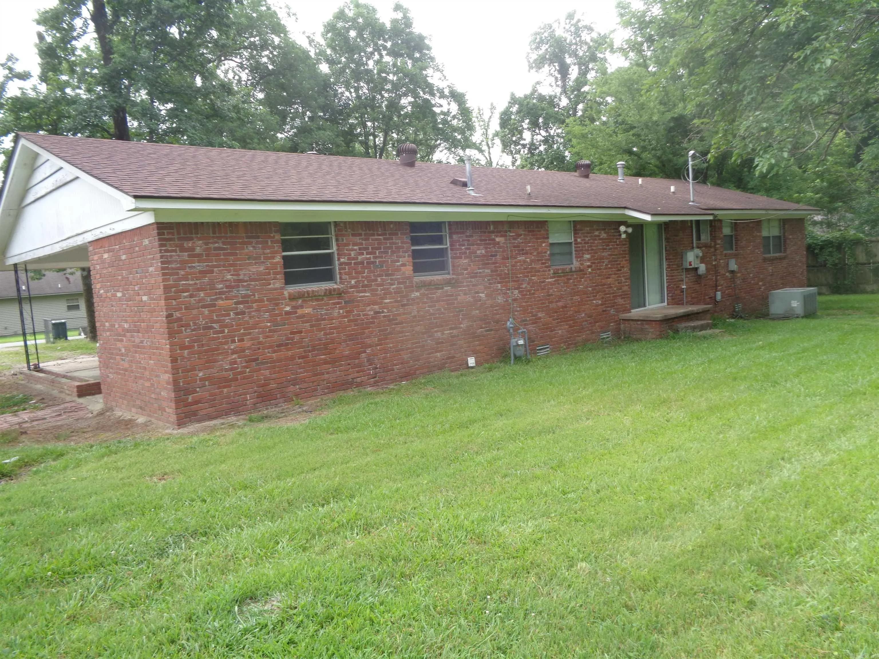 Property at 9729  Lanehart - Image 9