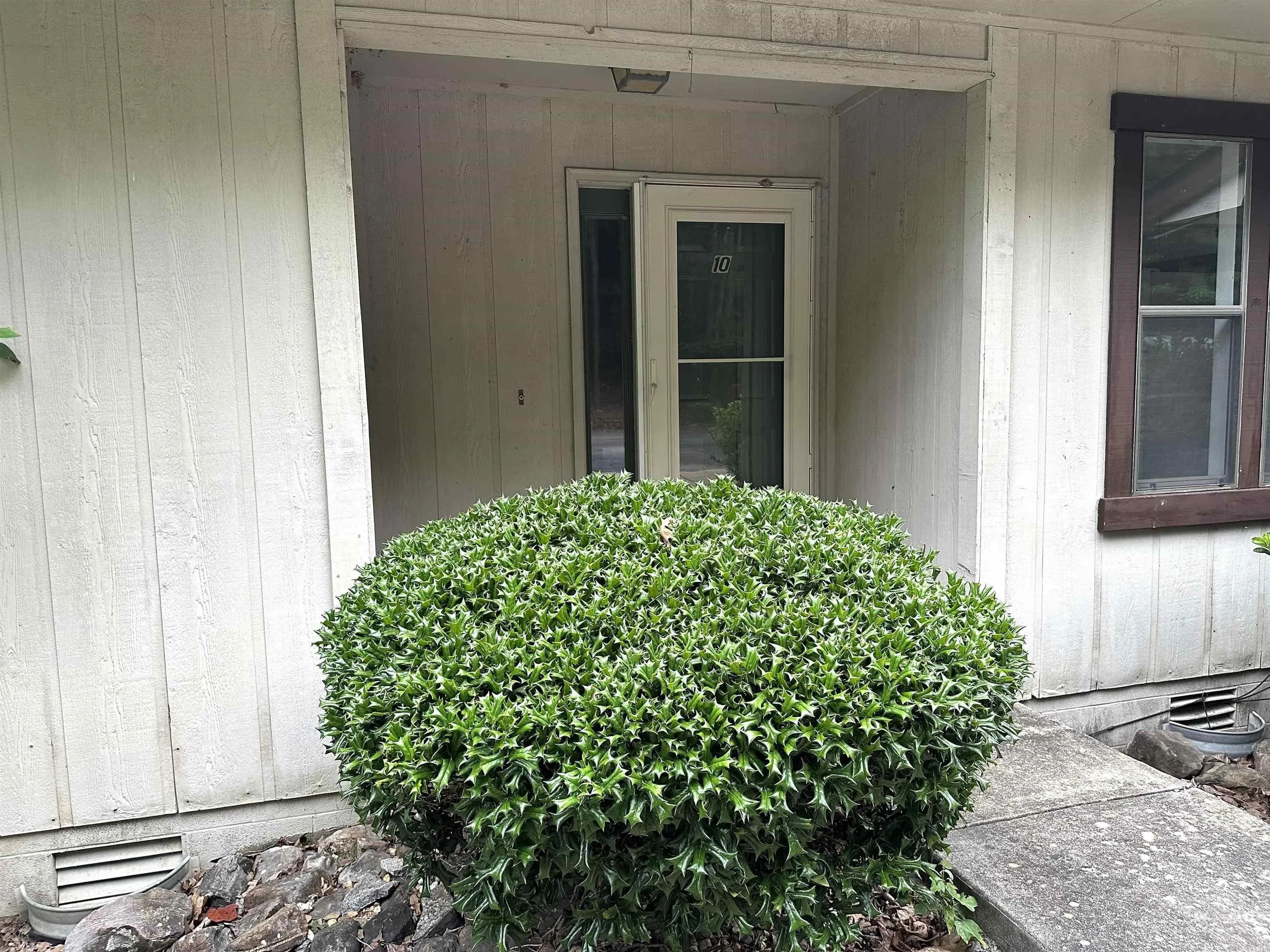 Property at 10  Lonjeta ln - Image 4