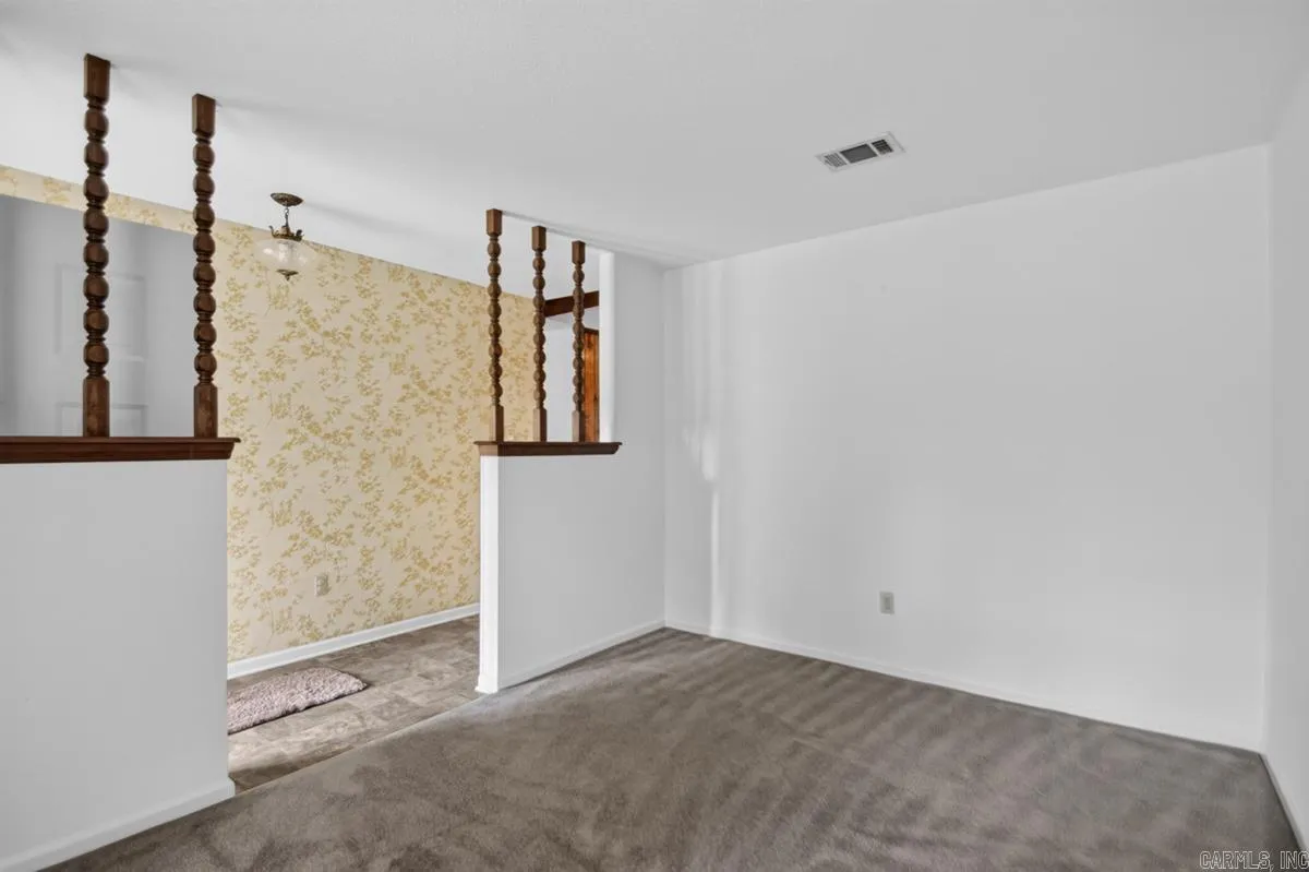 Property at 212  Calva rd - Image 9