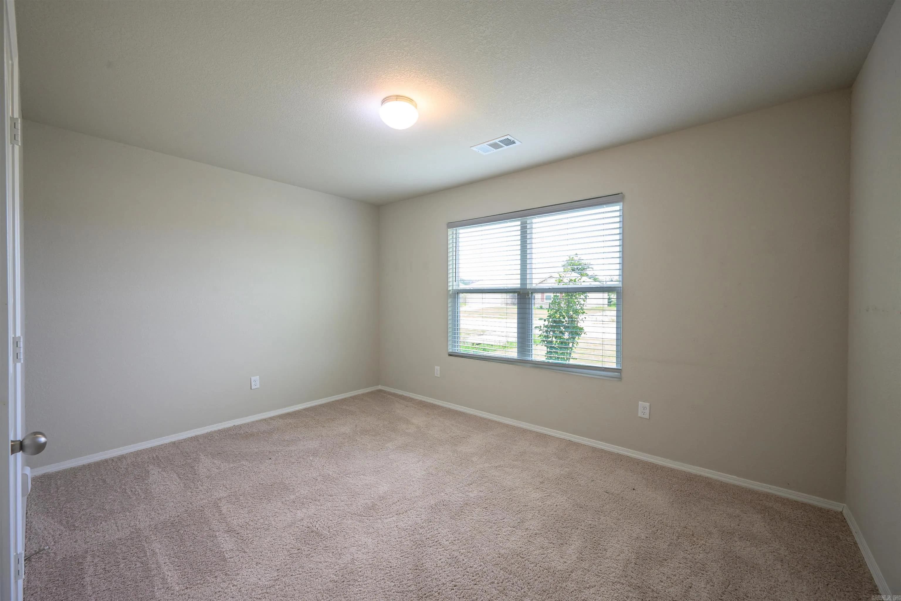 Property at 412  Harper - Image 14
