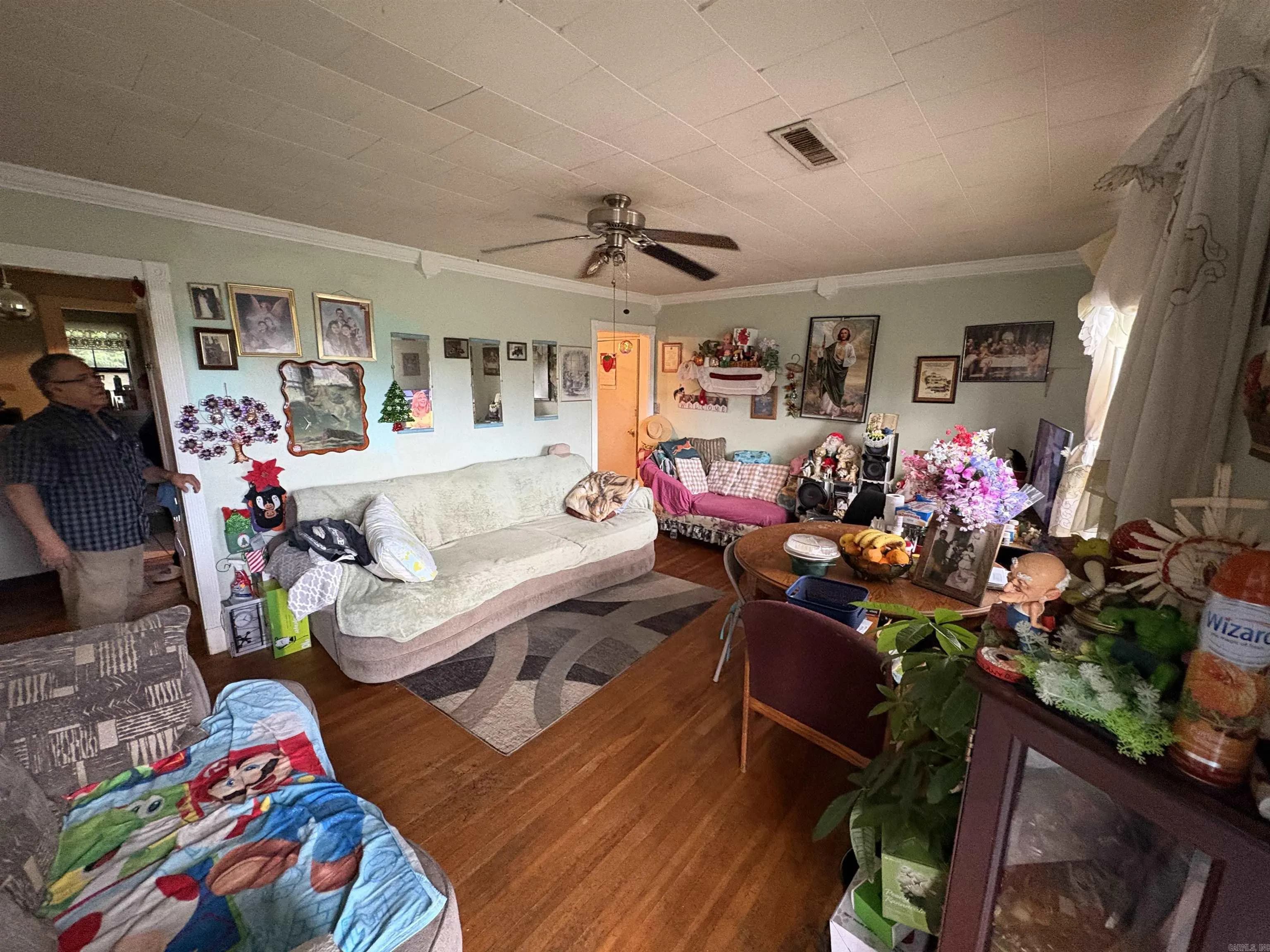 Property at 1309  Fourth - Image 5