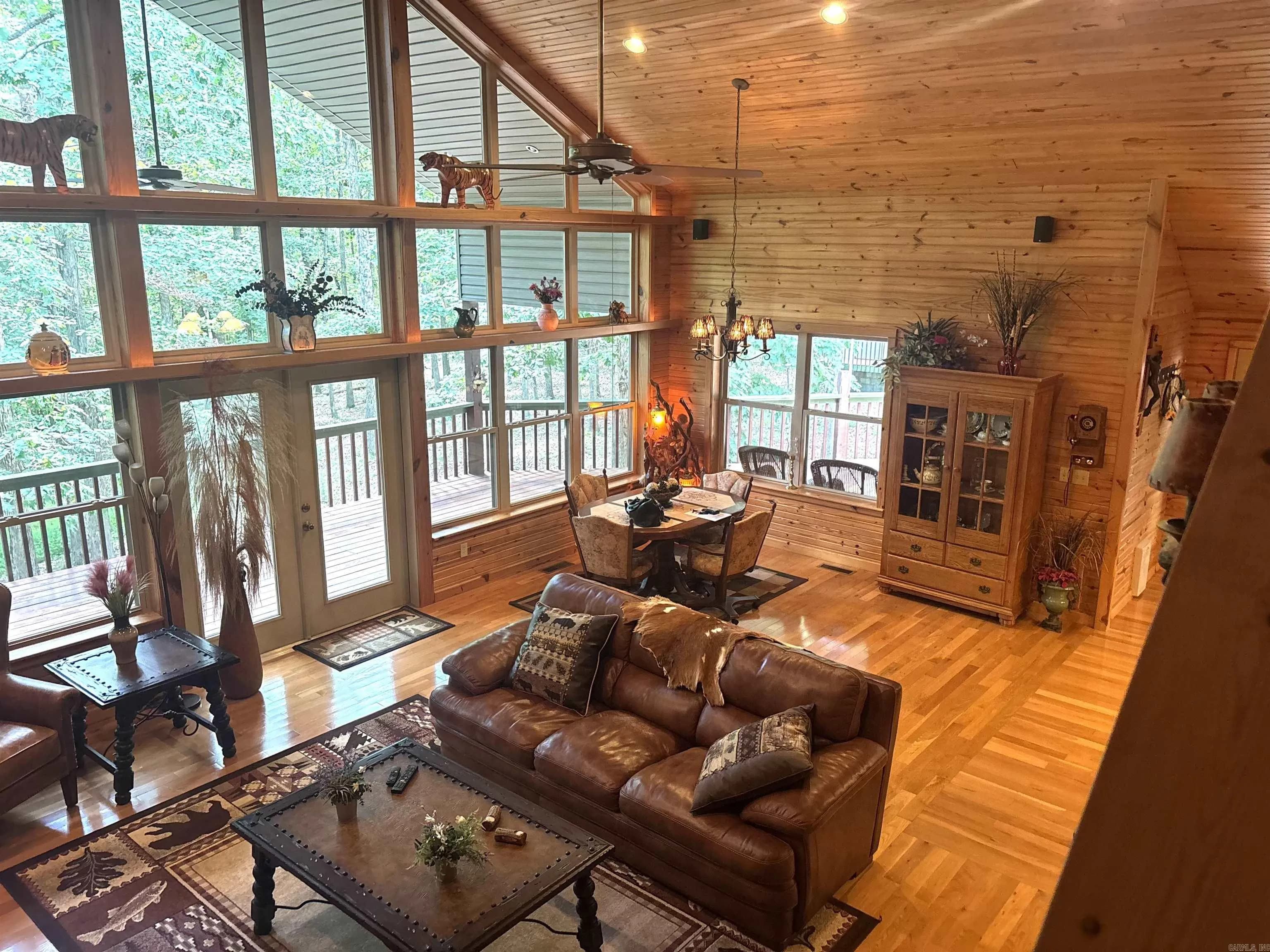 Property at 252  Mitchell - Image 14