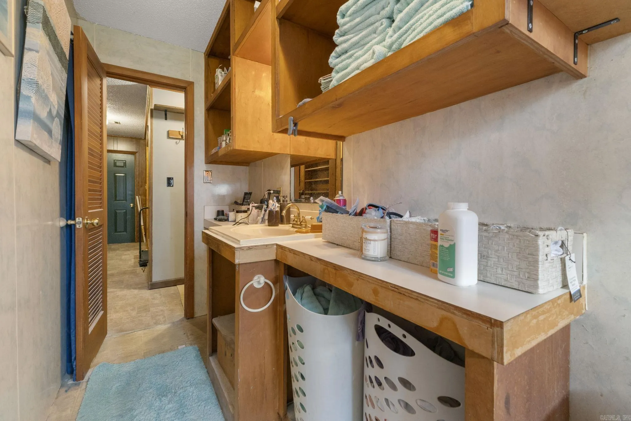 Property at 319  Wagon train road - Image 32